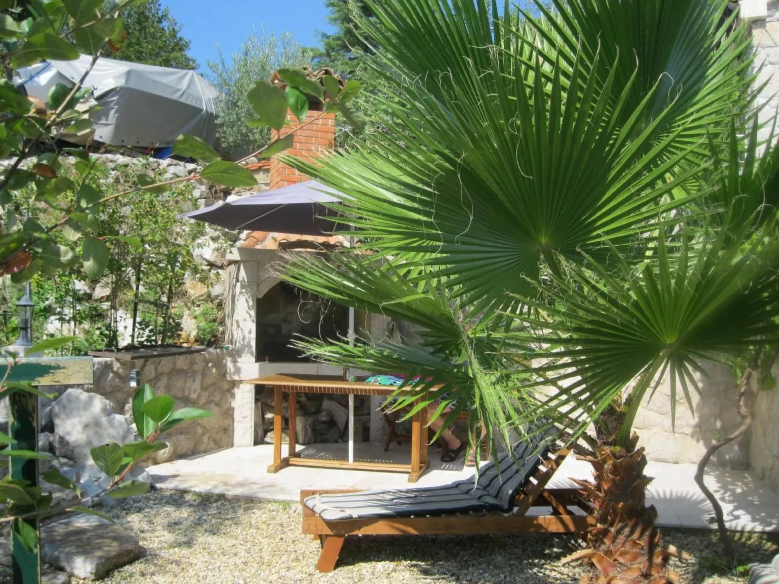 Insel Krk - Restauriertes  Steinhaus-Buiten