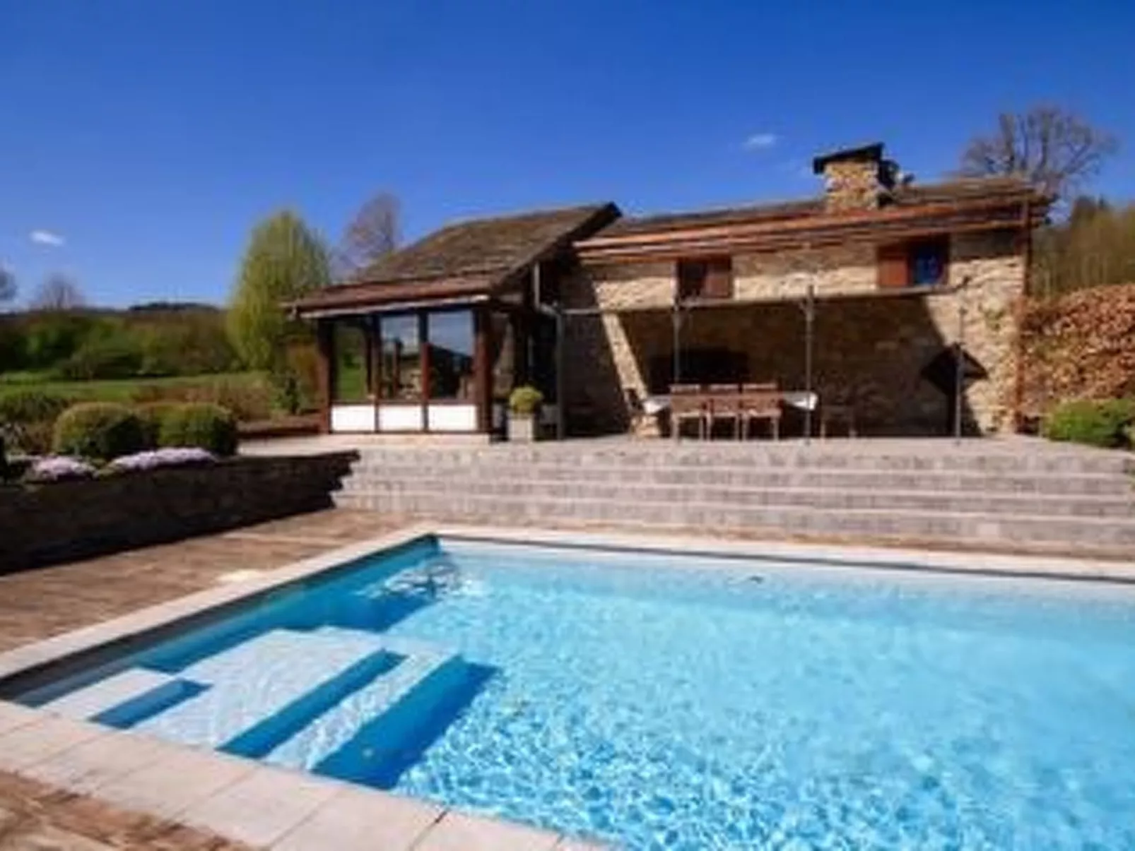 Villa "Spineux" Schwimmbäder/Whirlpool/Sauna 11pers-Buiten