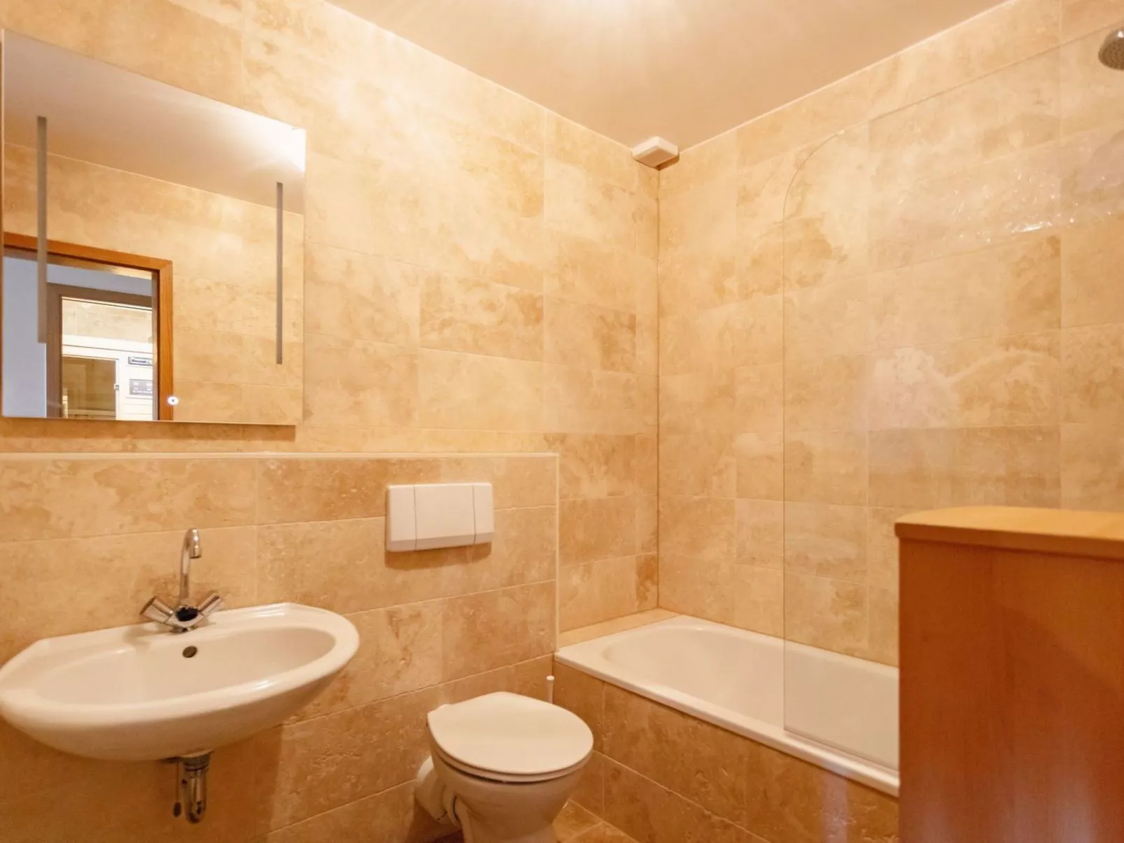 Am Rückerlhof - Moni-Binnen