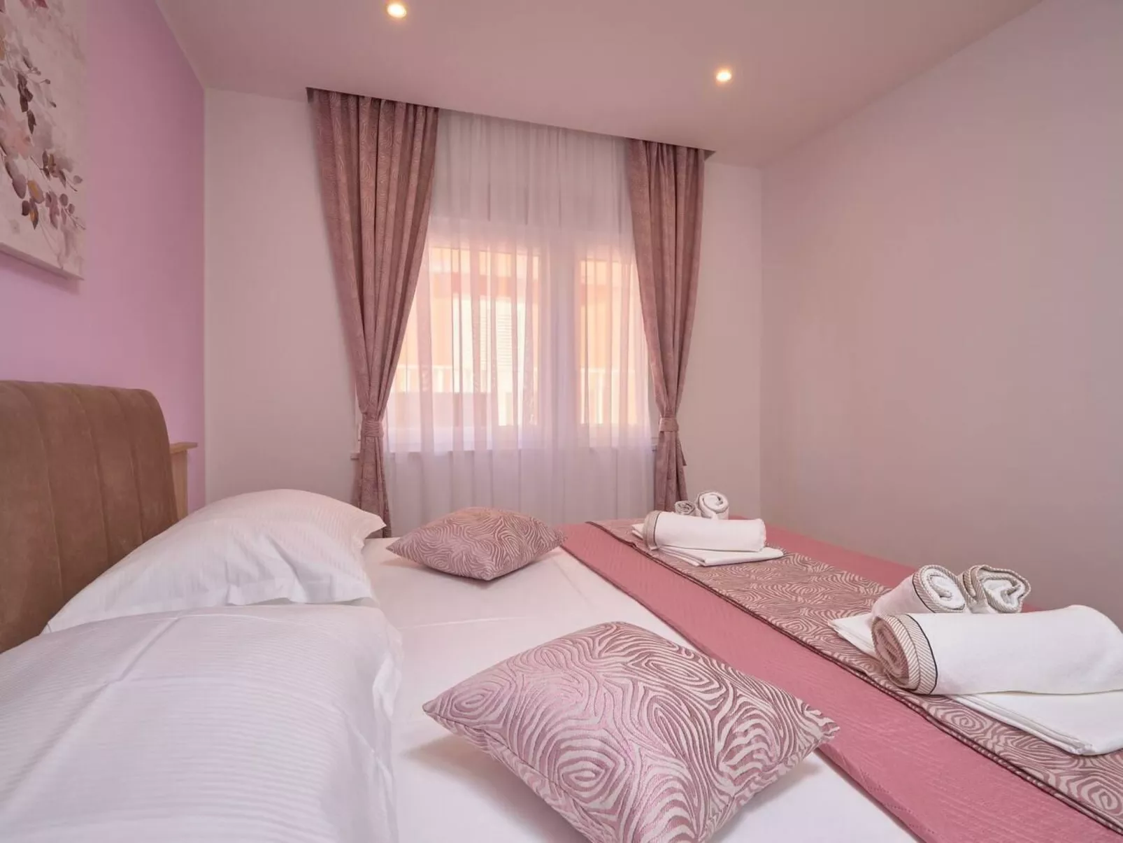 M Ganze Etage in einem geräumigen Haus mit Pool-Binnen