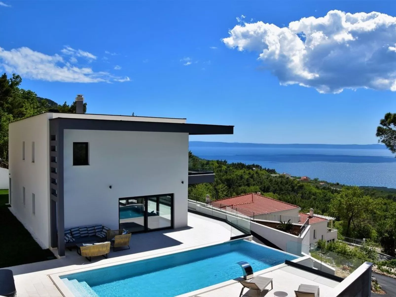 Ferienvilla "Villa Melody" mit privatem Pool-Buiten