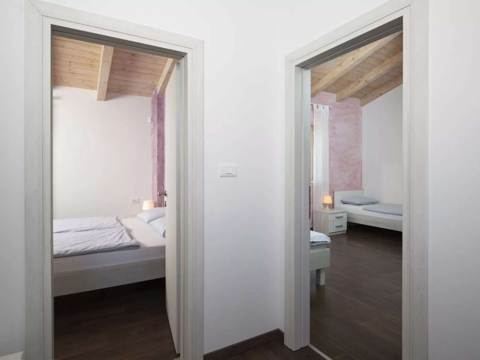 "Villa Matea" mit privatem Pool-Binnen