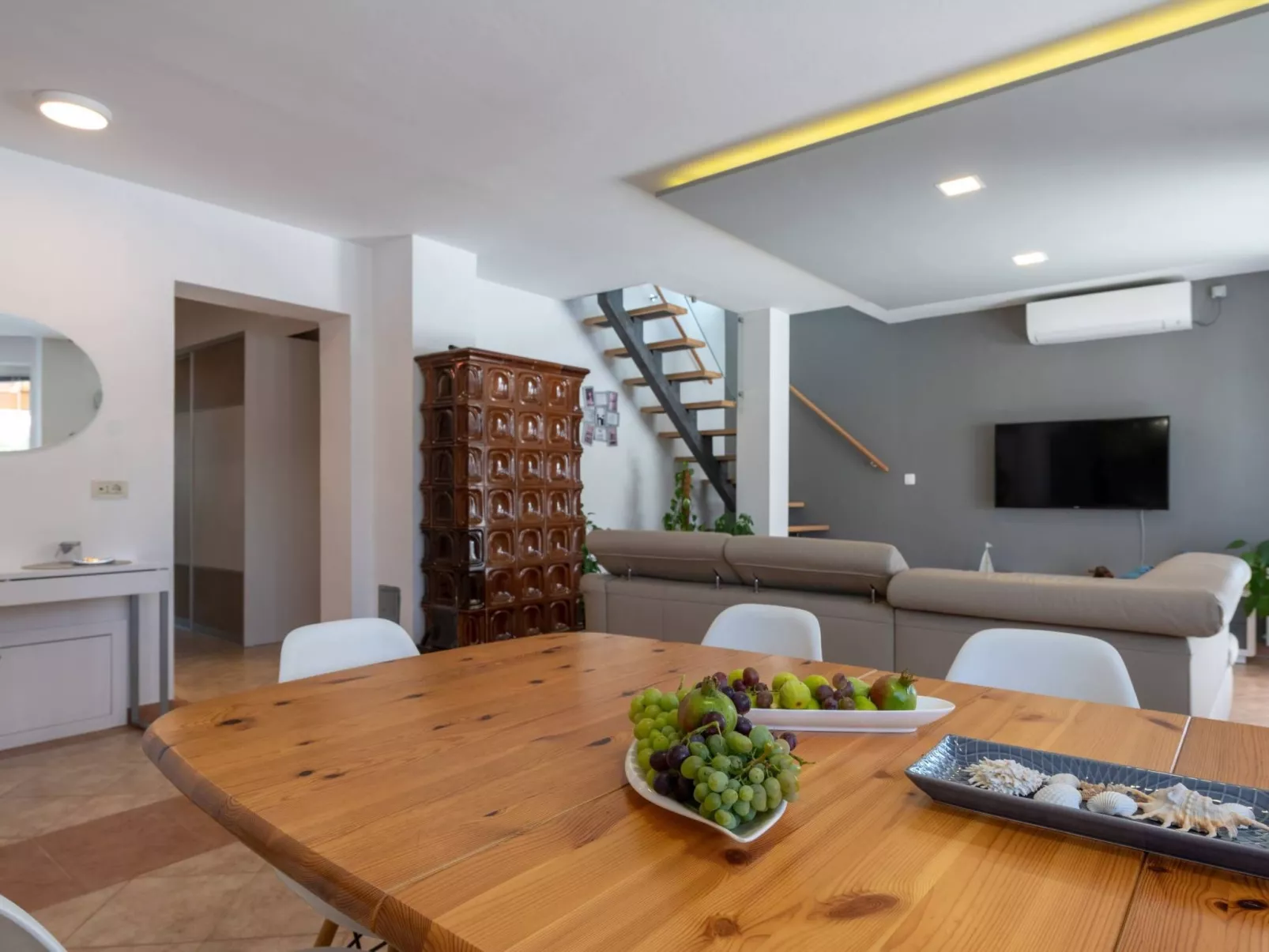 Family villa Nicole-Image-tags.info