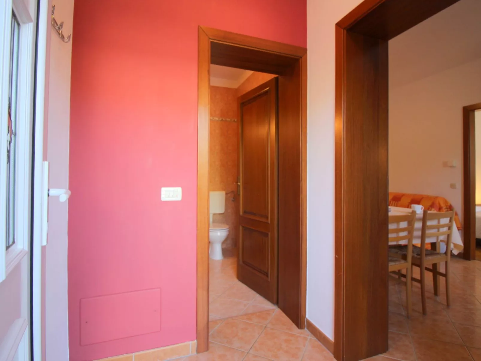 Iko 2 in Porec mit  Terrasse-Binnen