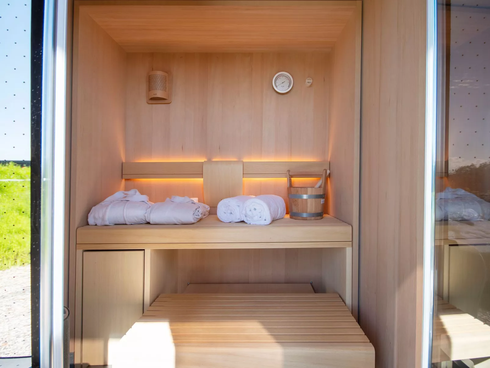 (4)Cabin Style Sauna-Buiten