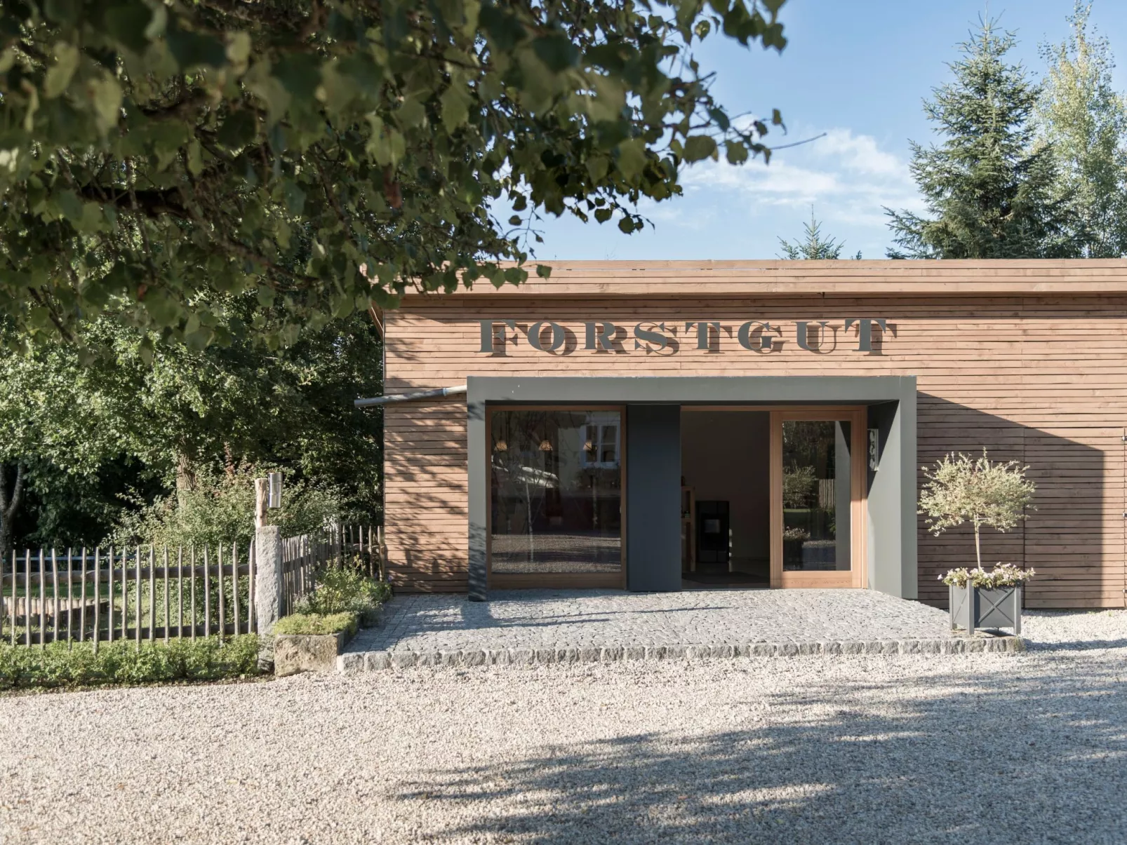 EXKLUSIVE FERIENWOHNUNG MIT EIGENER SAUNA-Buiten