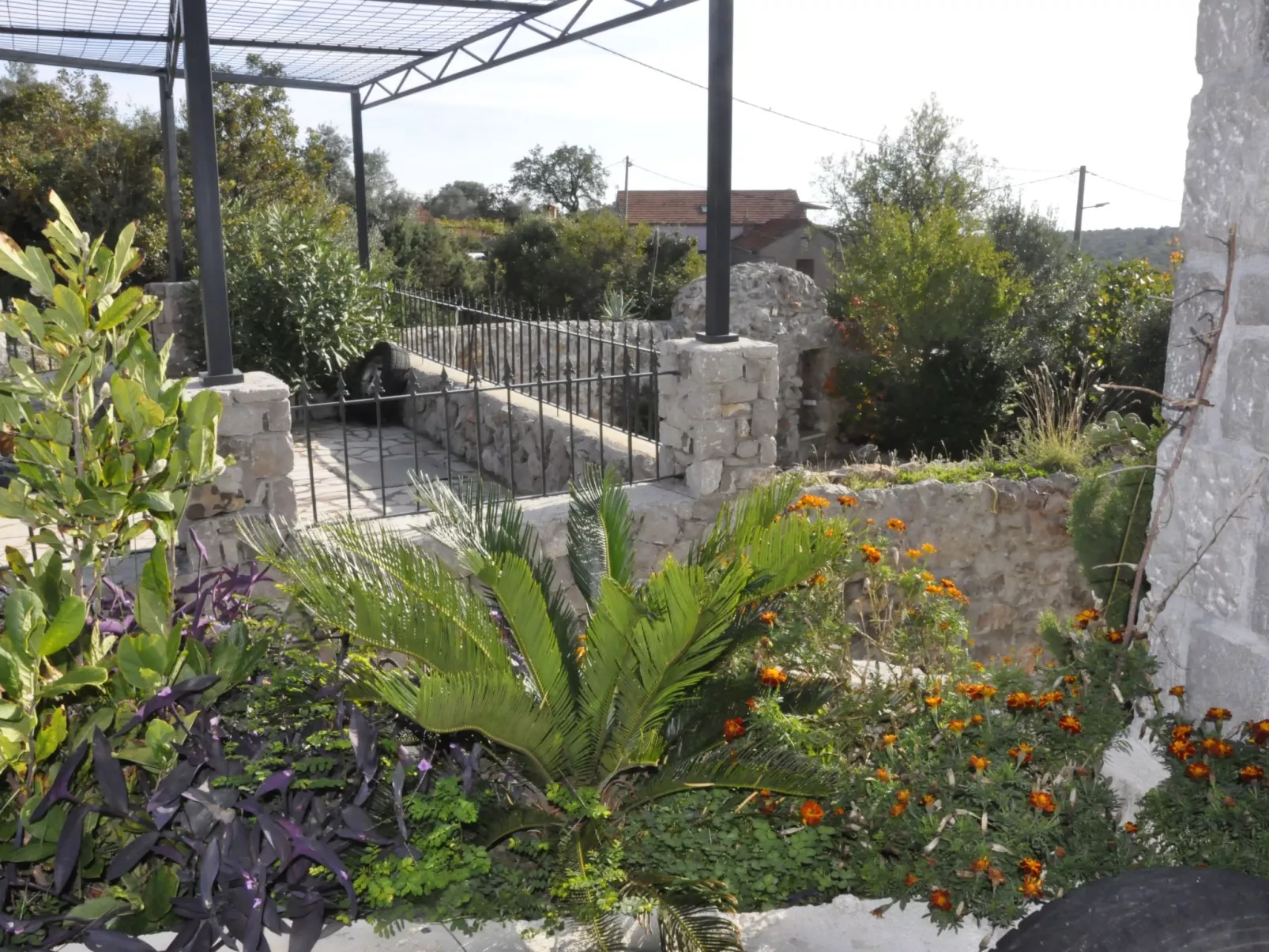In Zelinika mit Großer Terrasse-Buiten