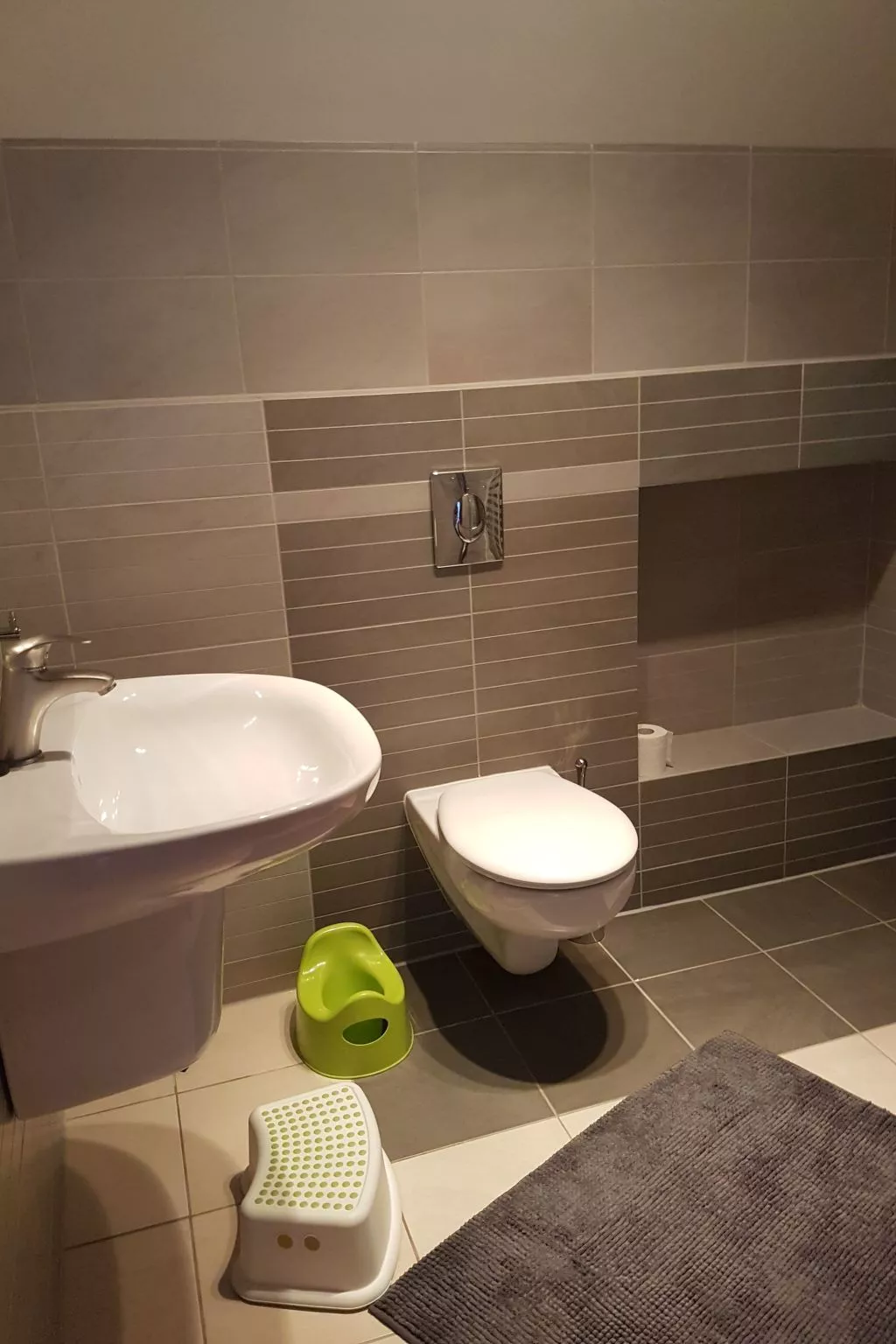 In Łukęcin mit Terrasse, Grill und Garten-Binnen