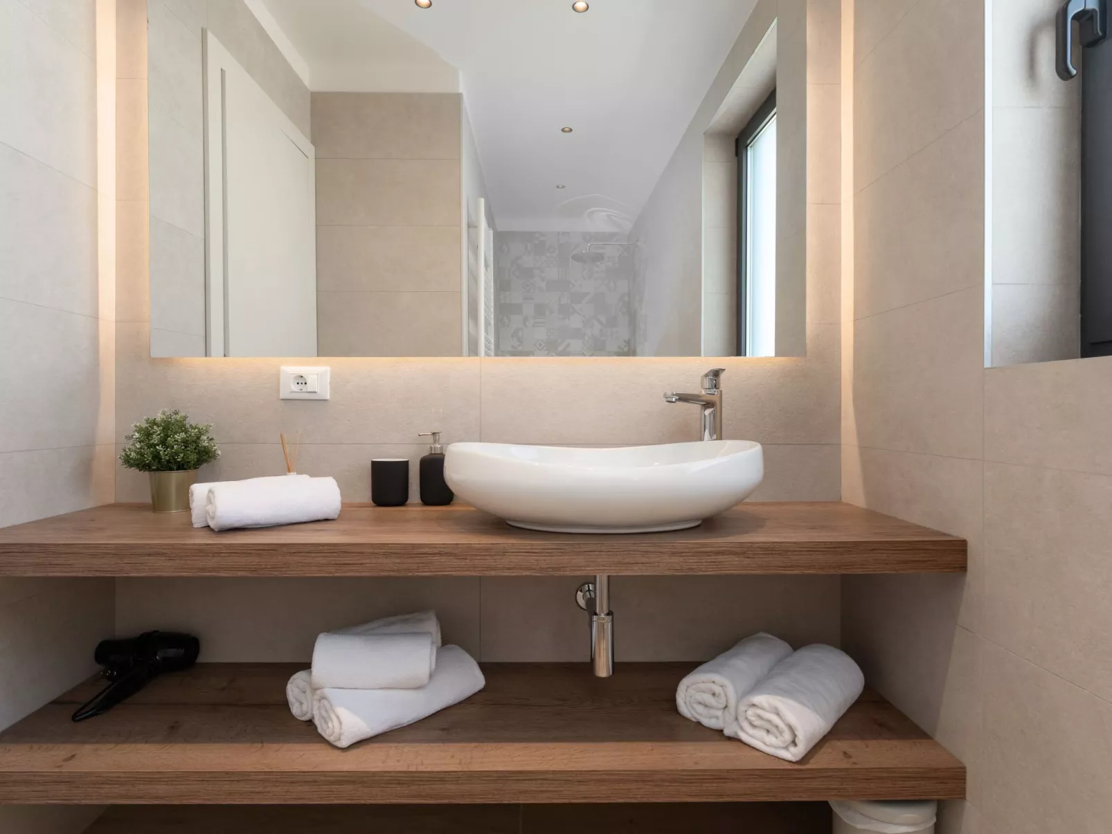 Villa Ansi Exclusive-Binnen