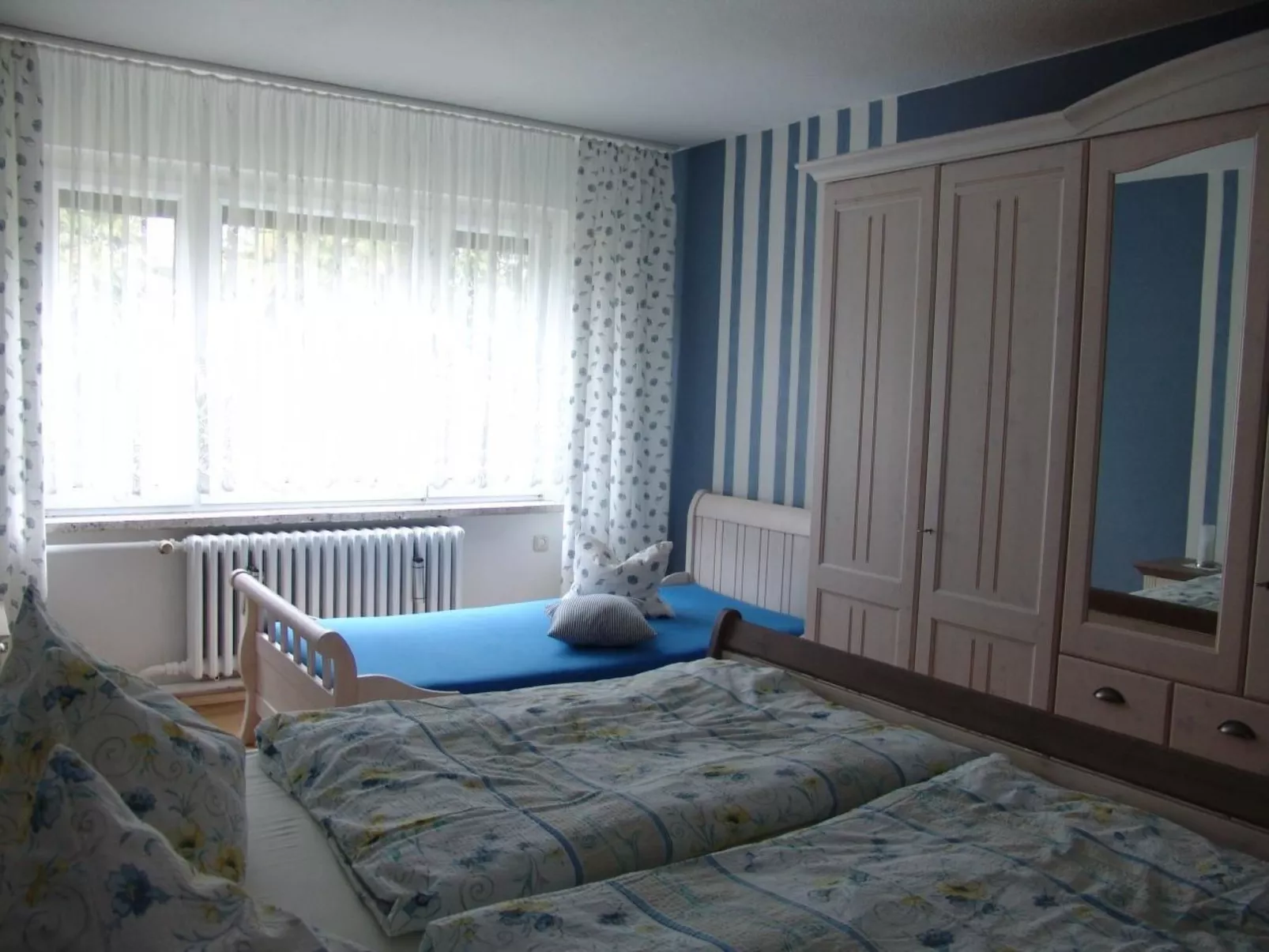 Uns Oellernhuus-Binnen