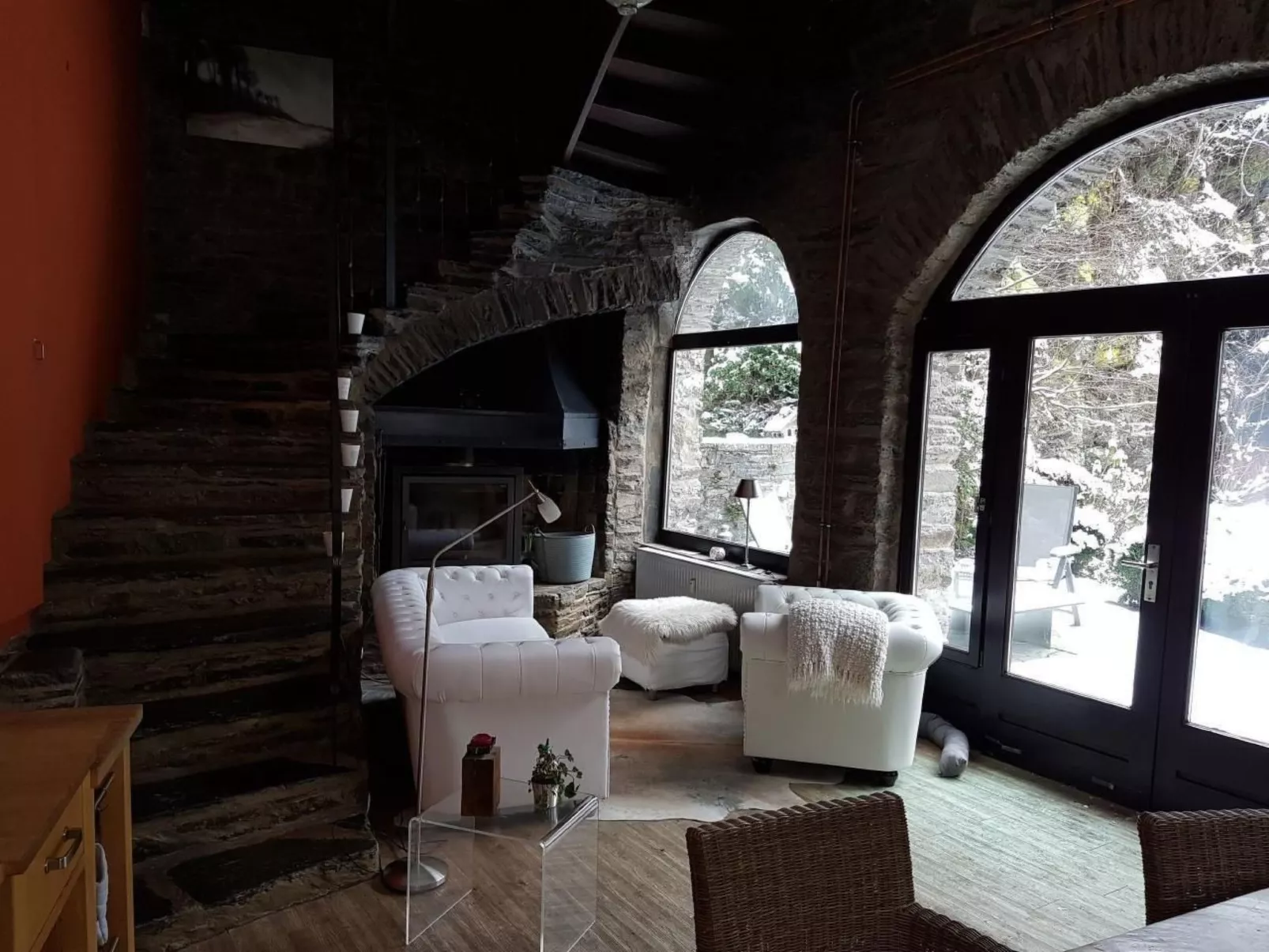 Mit Bergblick-Binnen