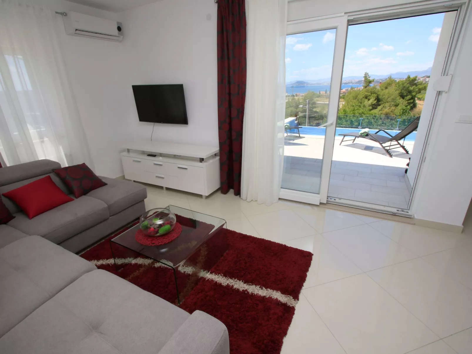 Villa Domus mit privatem beheiztem Infinity-Pool-Binnen