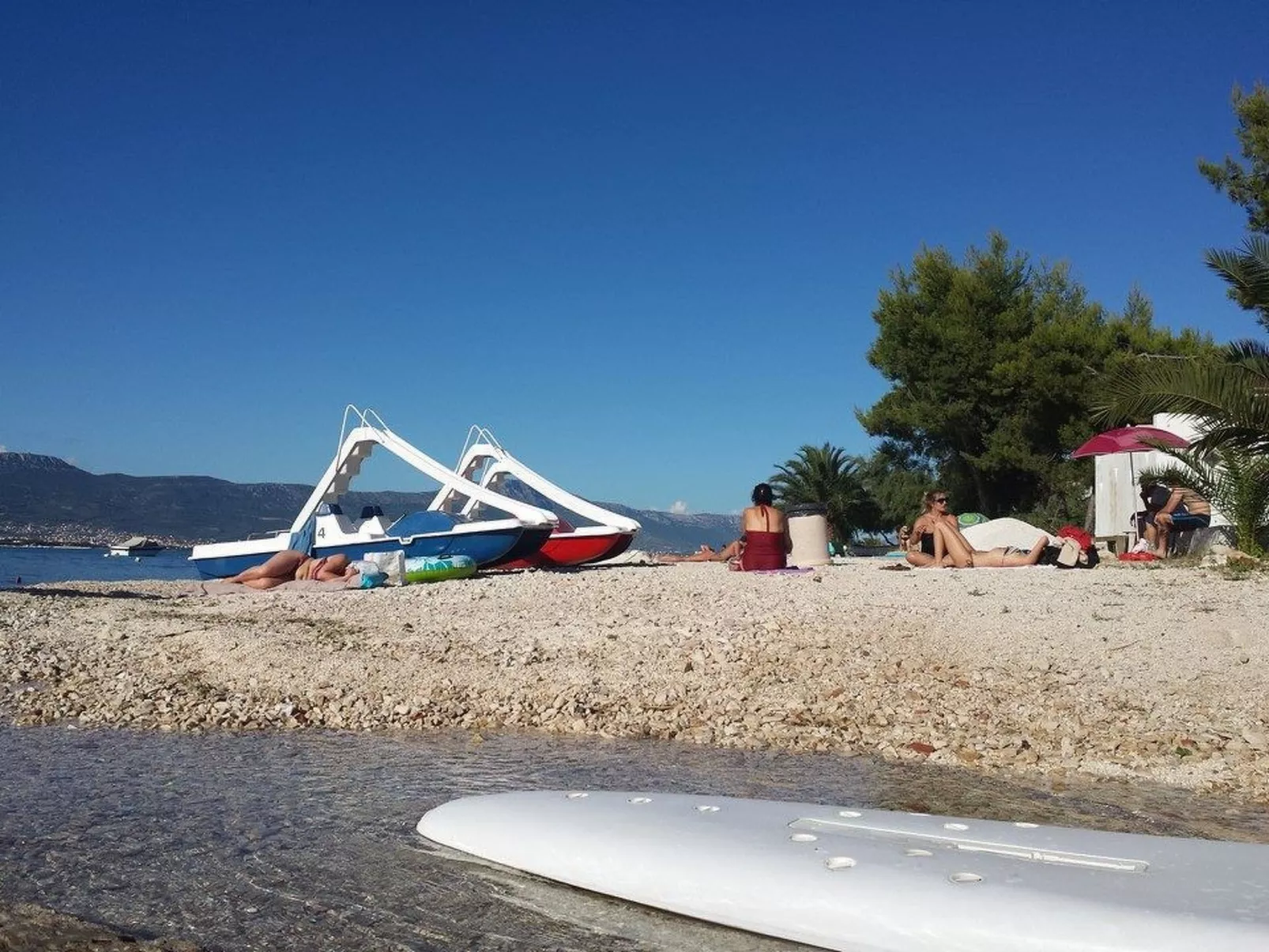 "MaLea" mit Blick auf das Wasser-Buiten