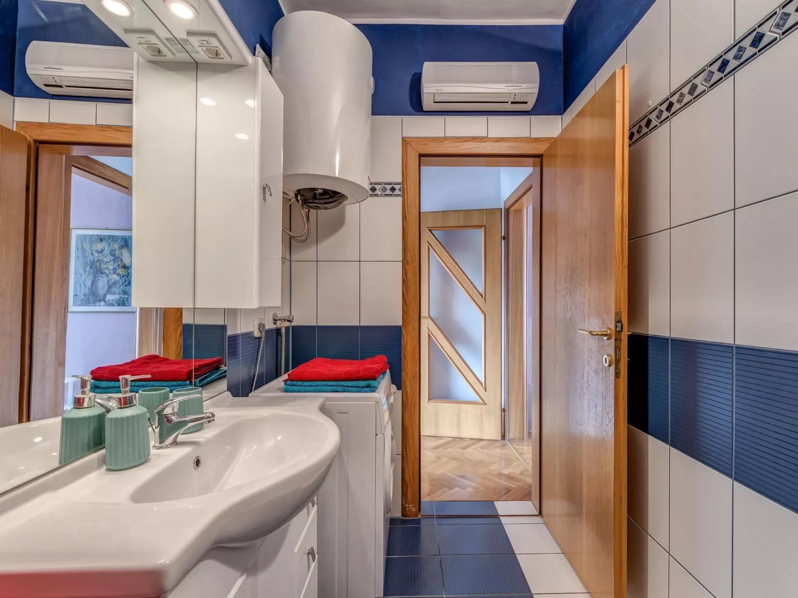 Appartement "Slavica" mit Blick auf das Wasser-Binnen