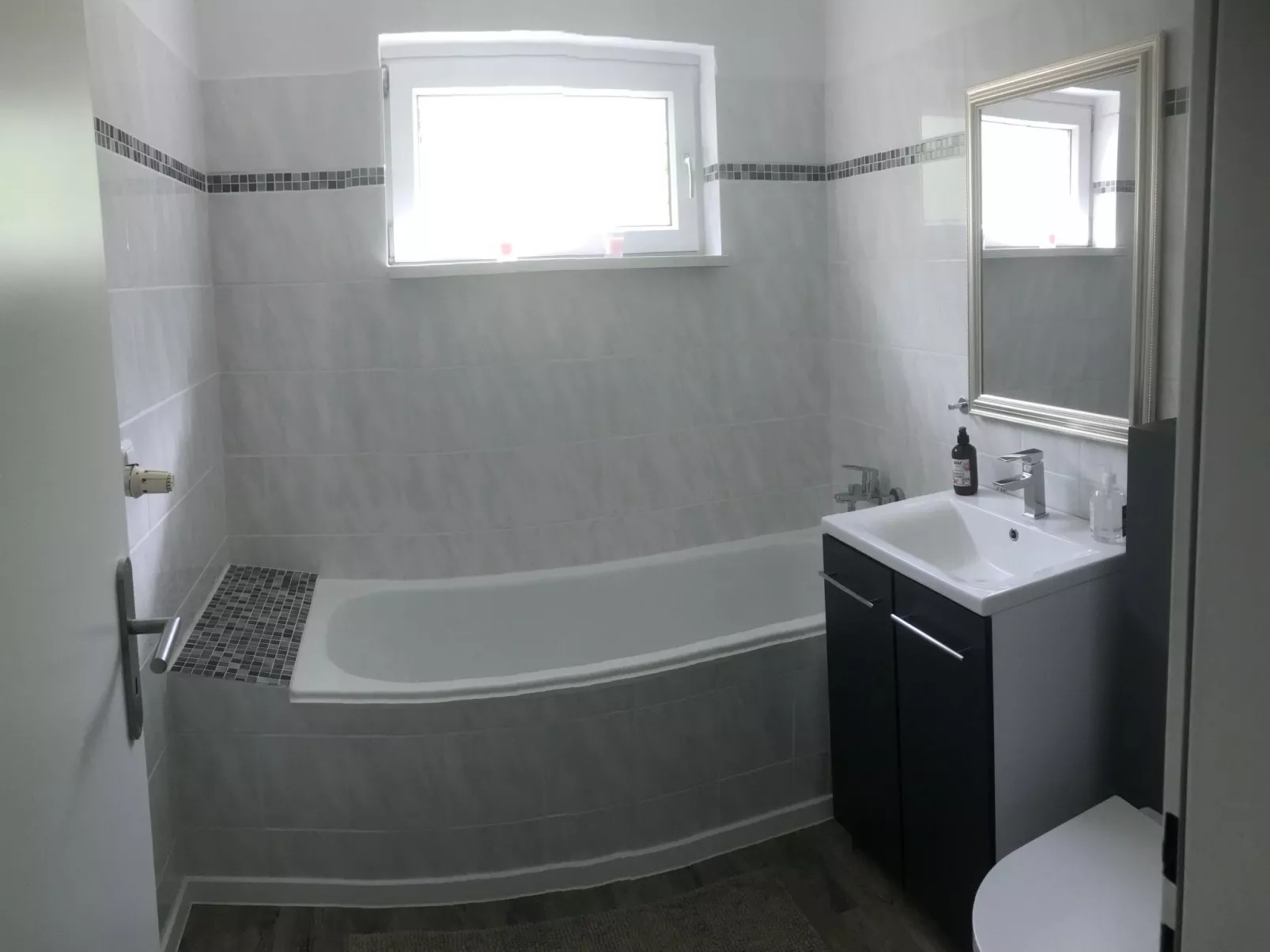 Appartement mit eigenem Balkon-Binnen