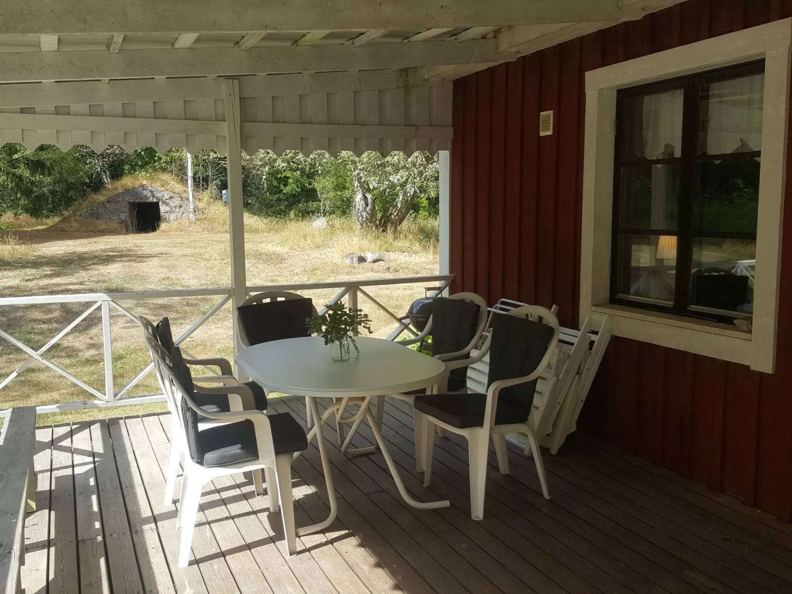 Mit privater Terrasse-Buiten