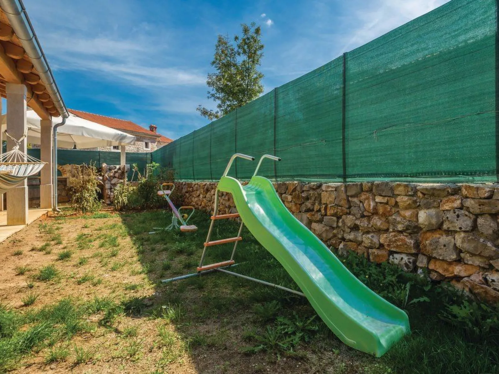 Geräumige, topmoderne Ferienvilla mit eigenem Pool-Image-tags.info