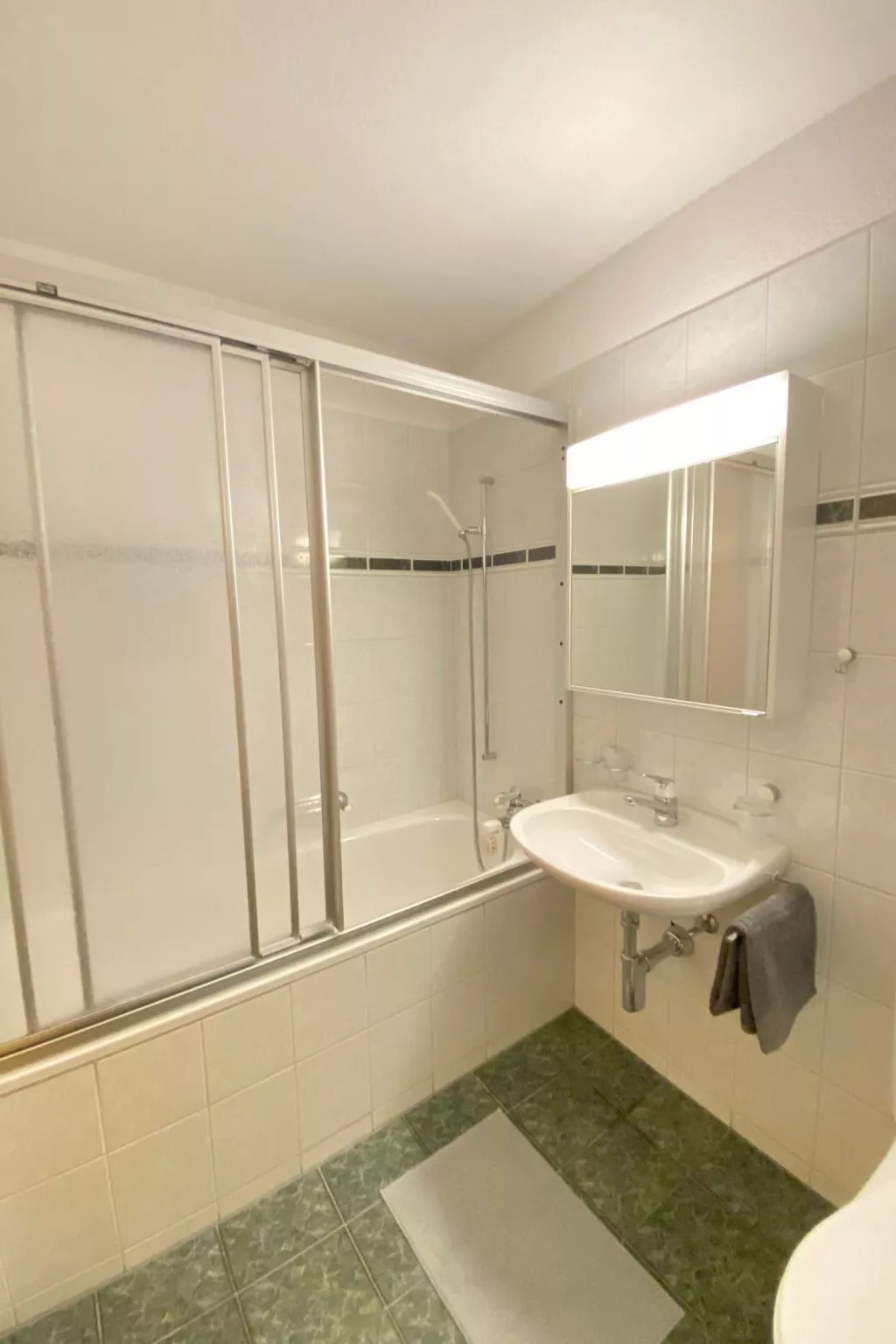 Rothornstrasse 21-Binnen