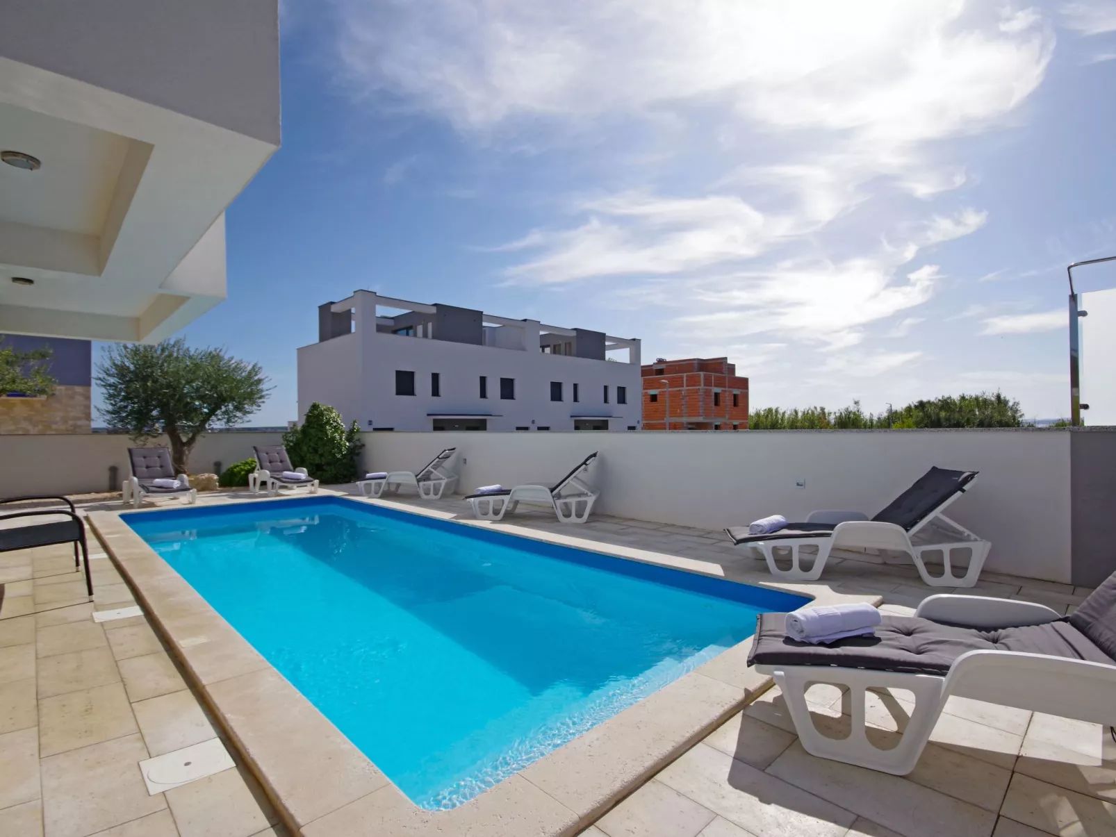 Apartment Laura-Buiten