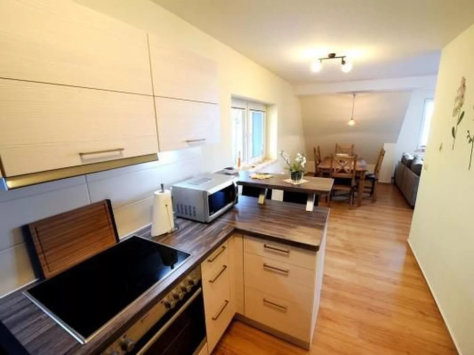 Charmante Ferienwohnung in Neukloster mit Terrasse-Binnen