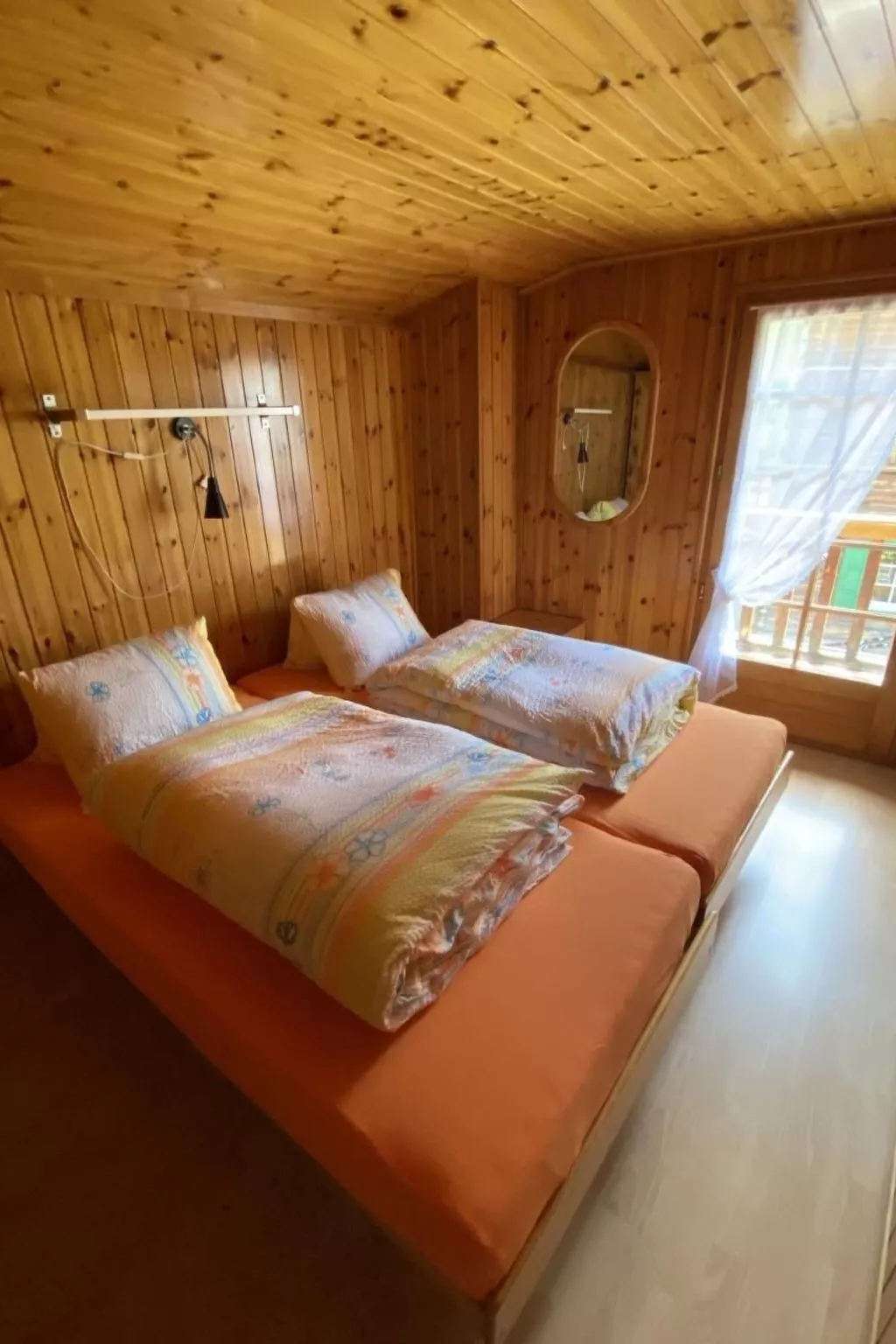 Chalet Spycher-Binnen