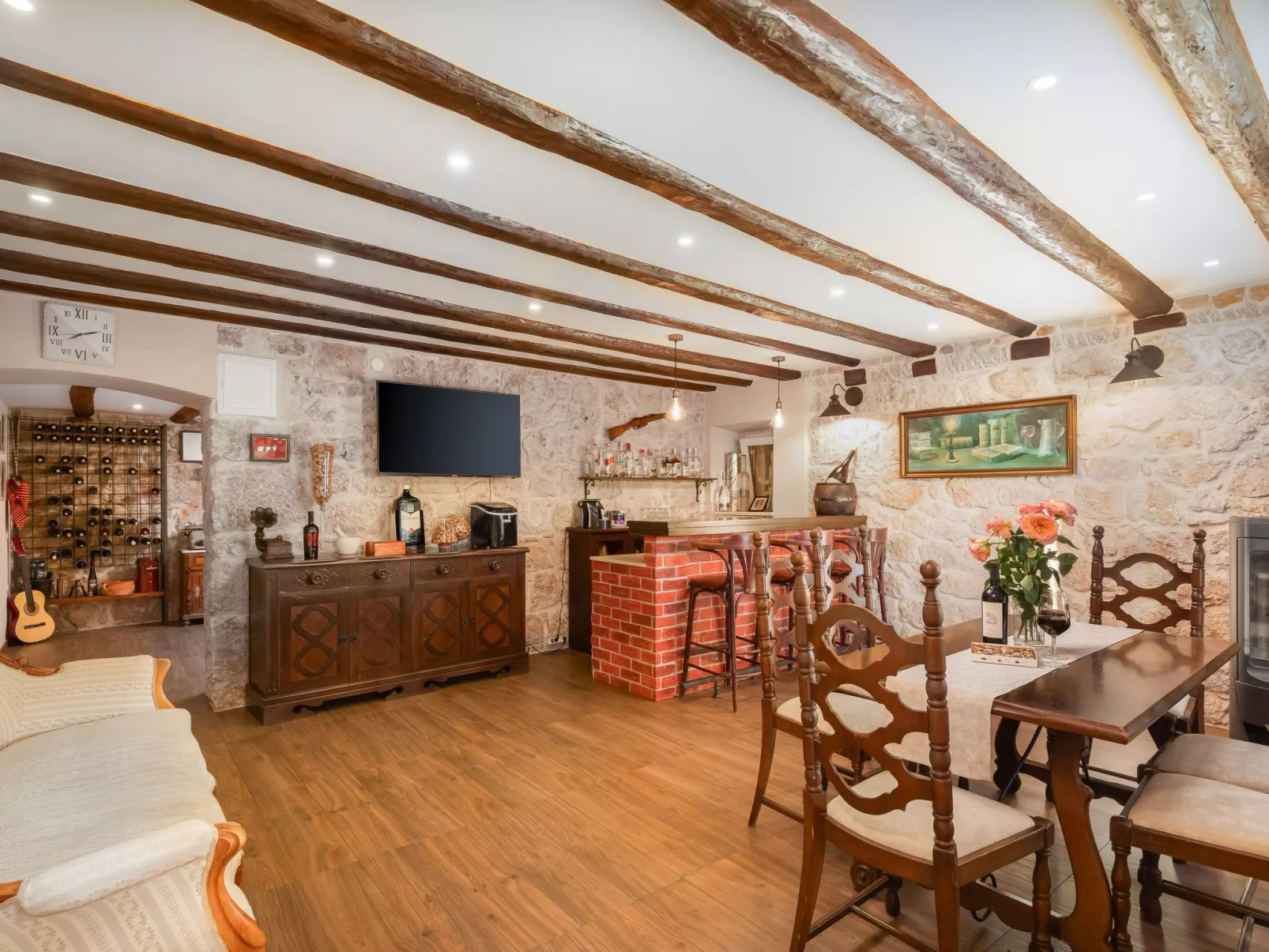 Mamita - Beheizter Pool-Binnen