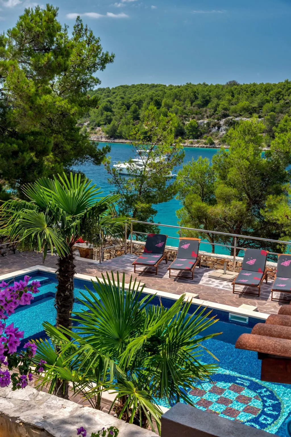 Hidden Heaven Private Resort - Beheizter Pool-Buiten