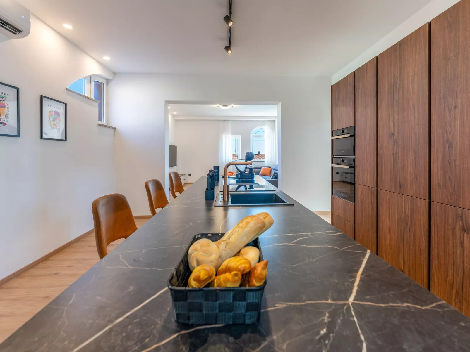 In Pula mit privatem Pool-Image-tags.info