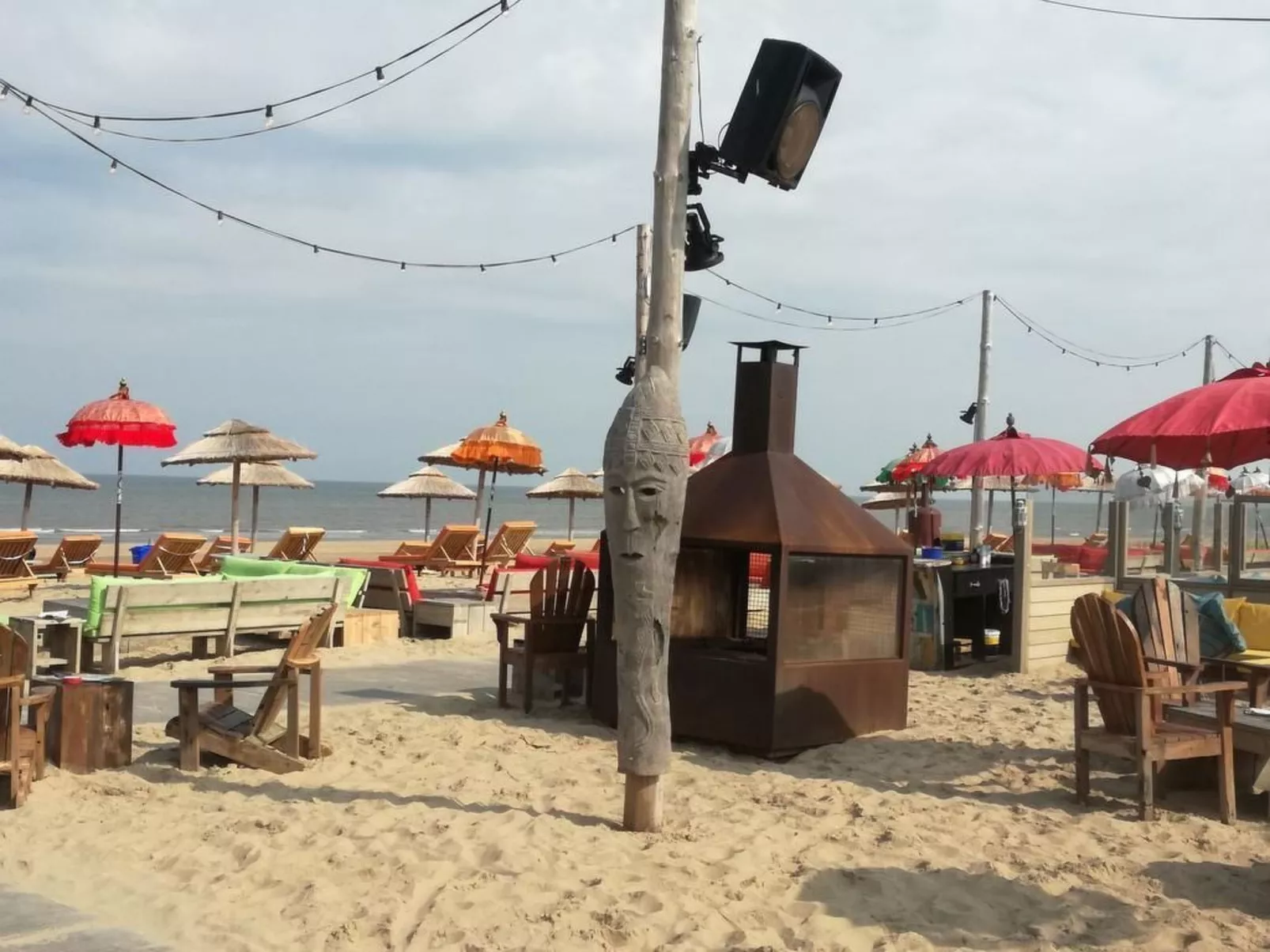 "Emmastraat" mit Terrasse-Binnen