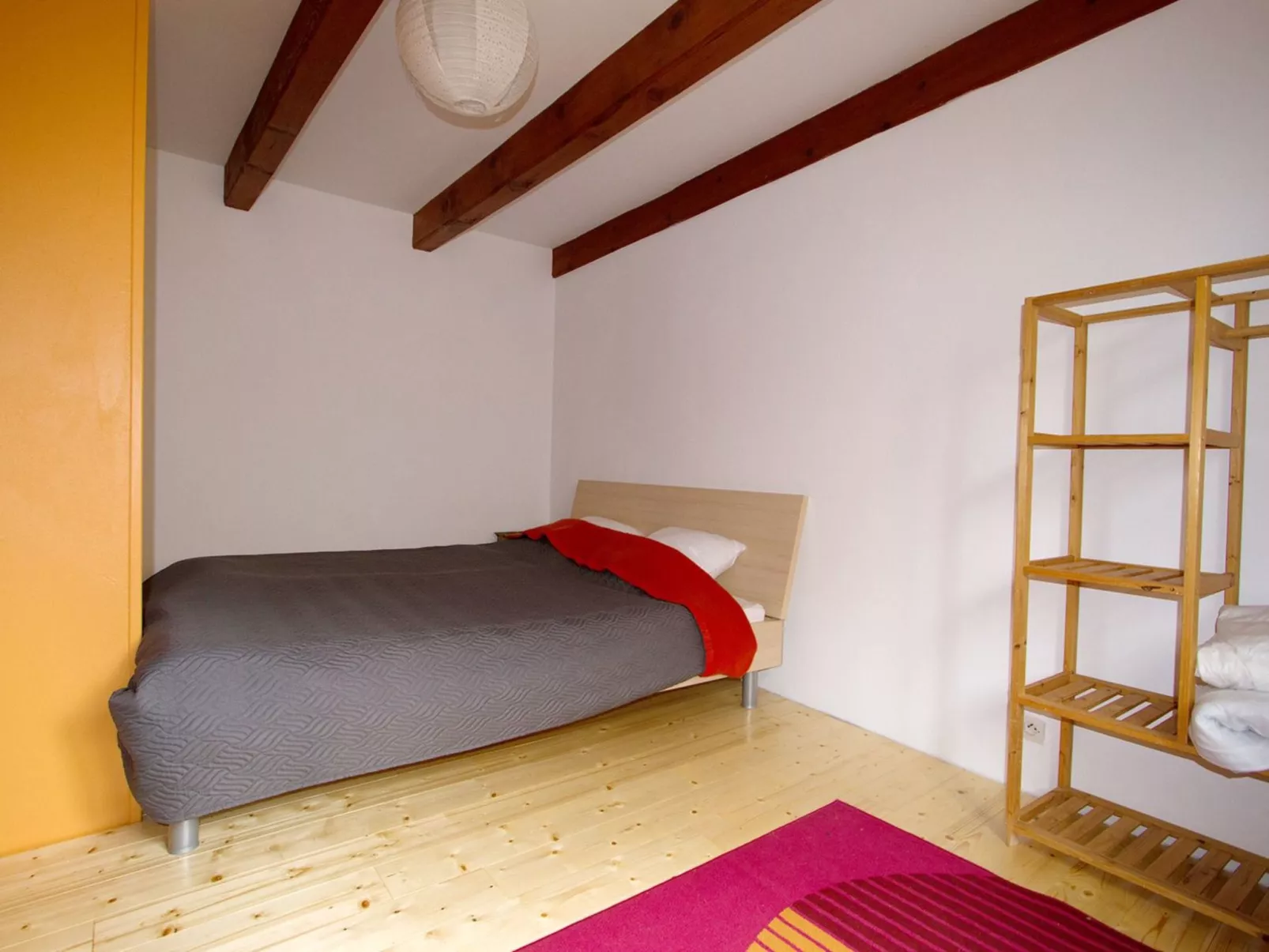 Großes Ferienhaus mit Terrasse und Garten-Binnen