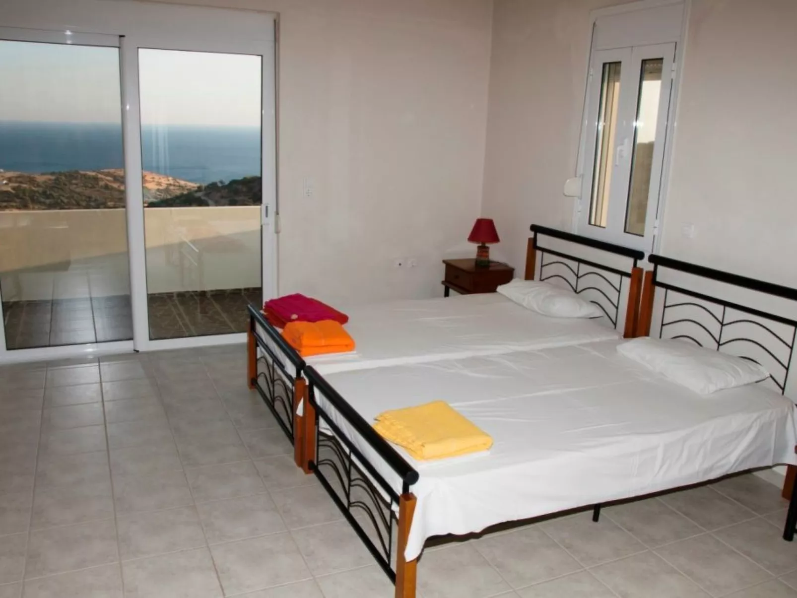 Paterakis Studios Triopetra-Binnen