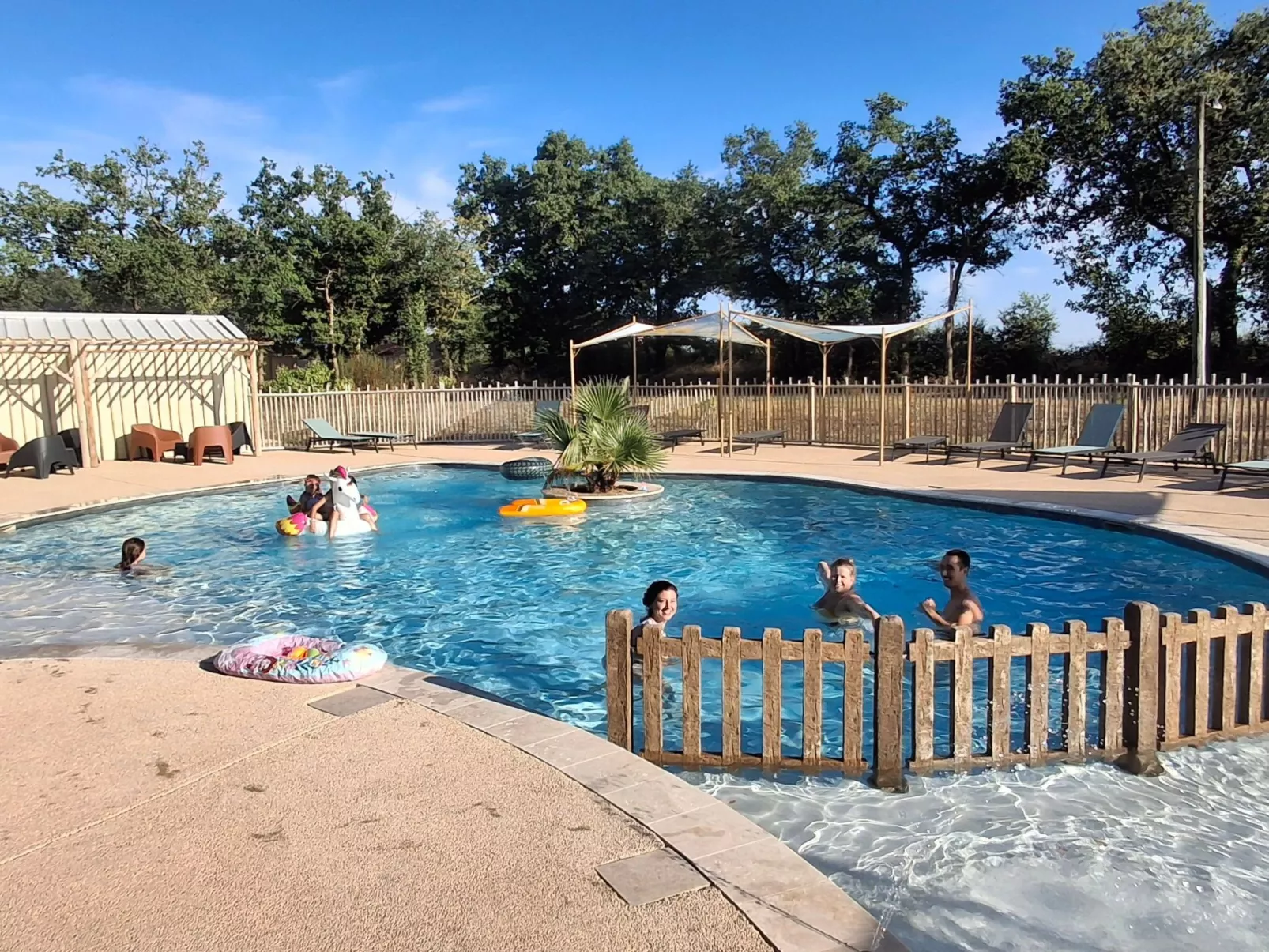 "Cottage Premium" mit Terrasse-Buiten