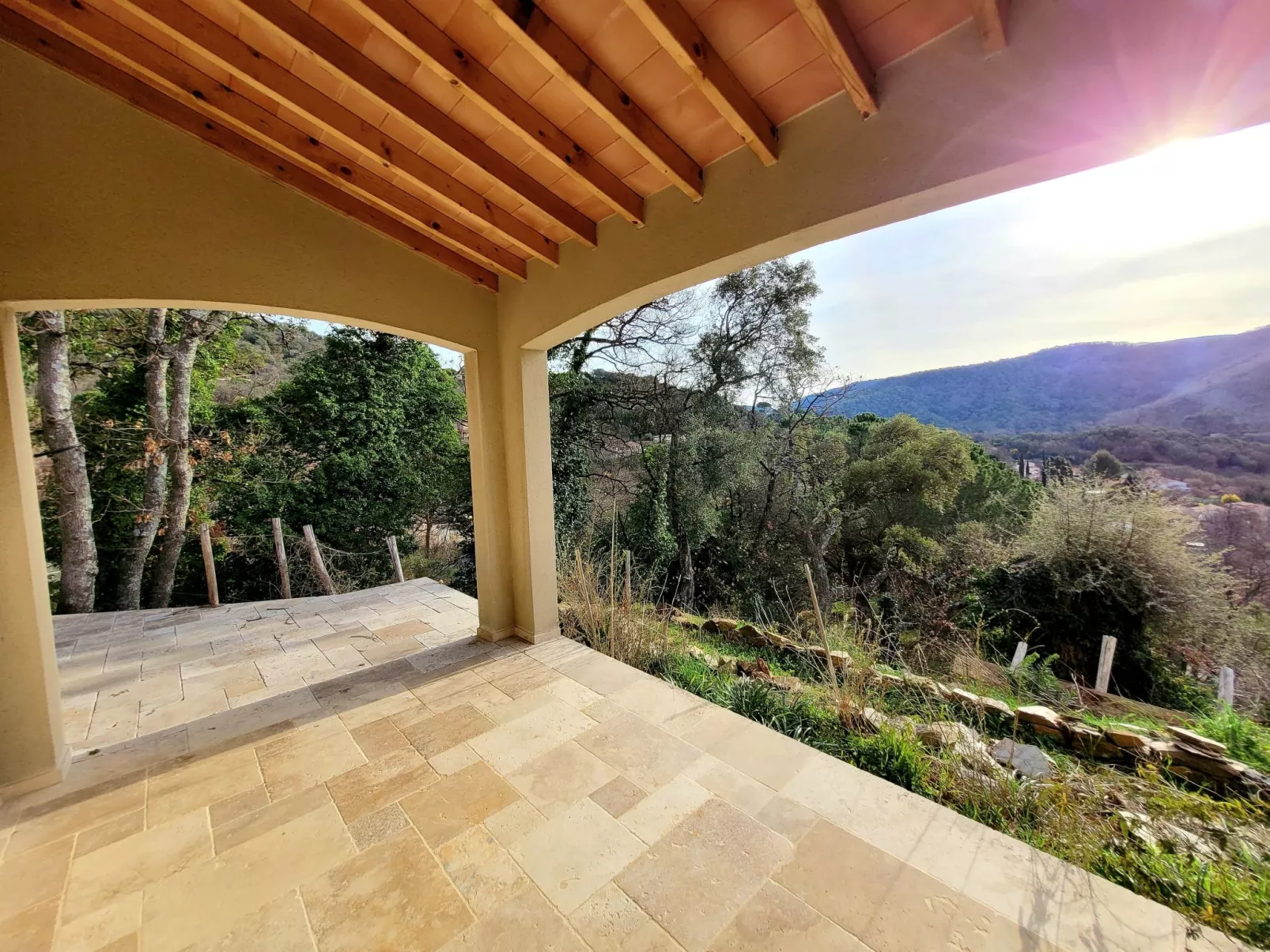 Haus Darshan Pool 10 Personen-Buiten