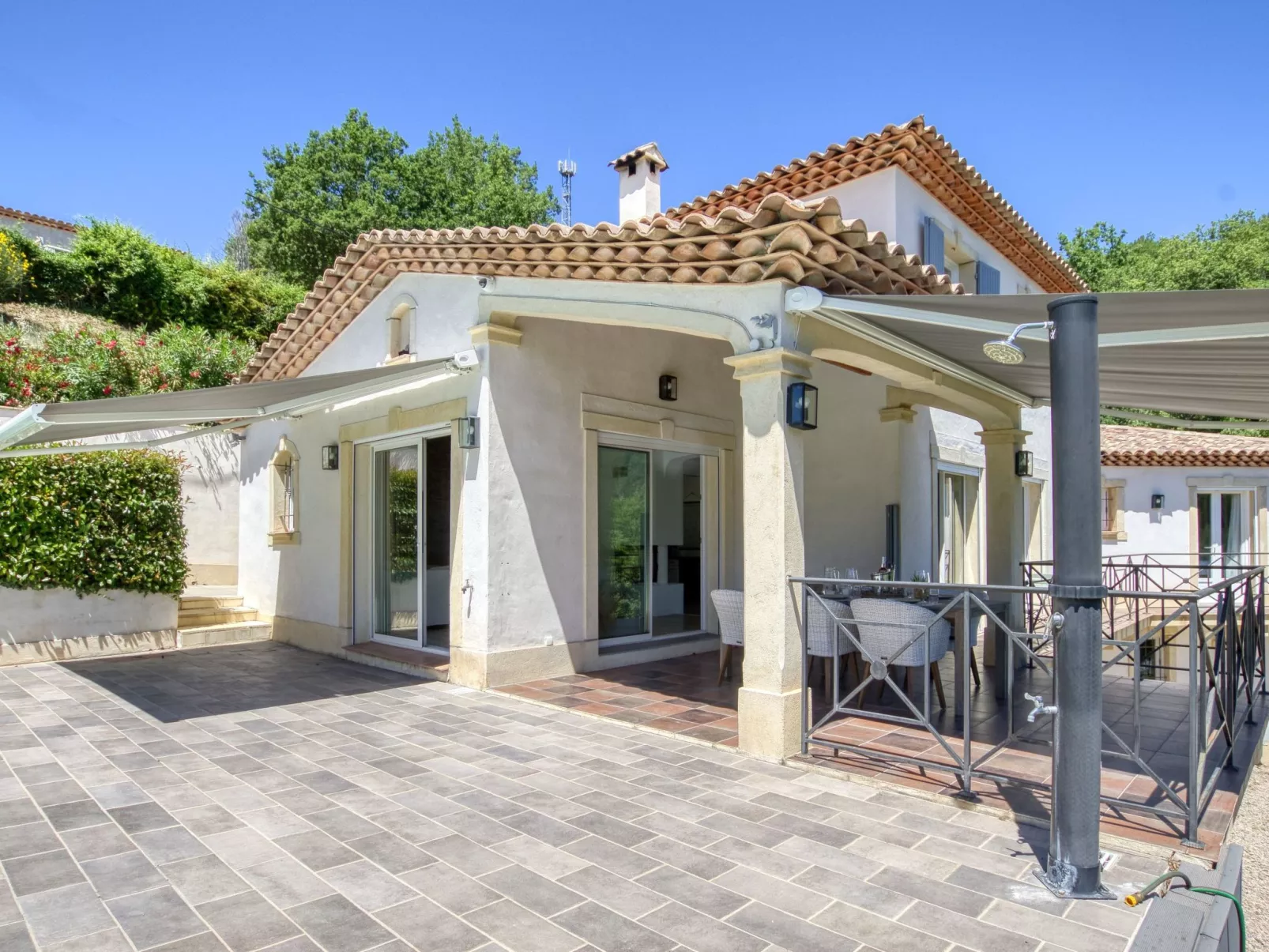 Villa St. Julian-Buiten