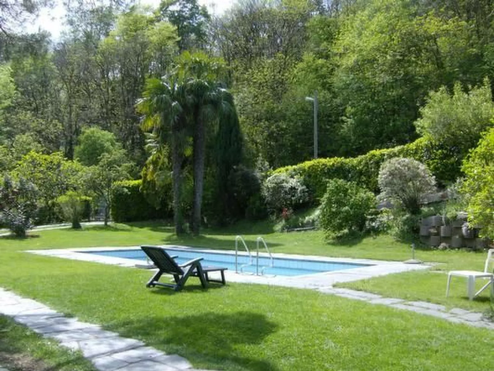 Casa primavera-Buiten