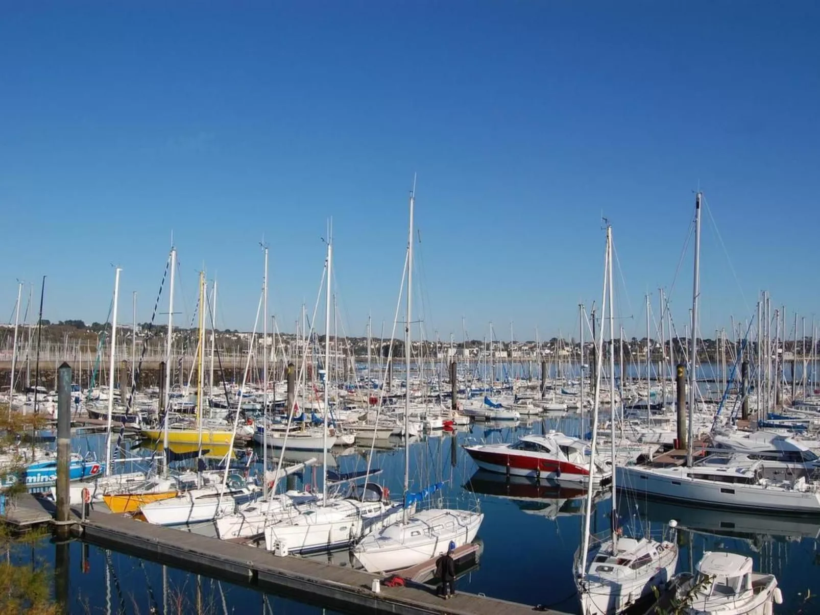 Kleine Wohnung in großem Familienhaus-Buiten