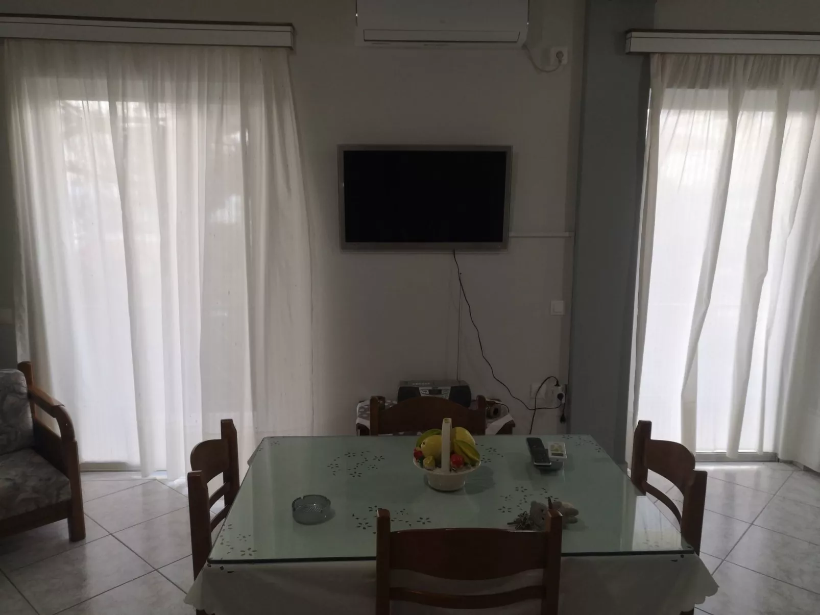 Mit Blick auf das Wasser-Binnen