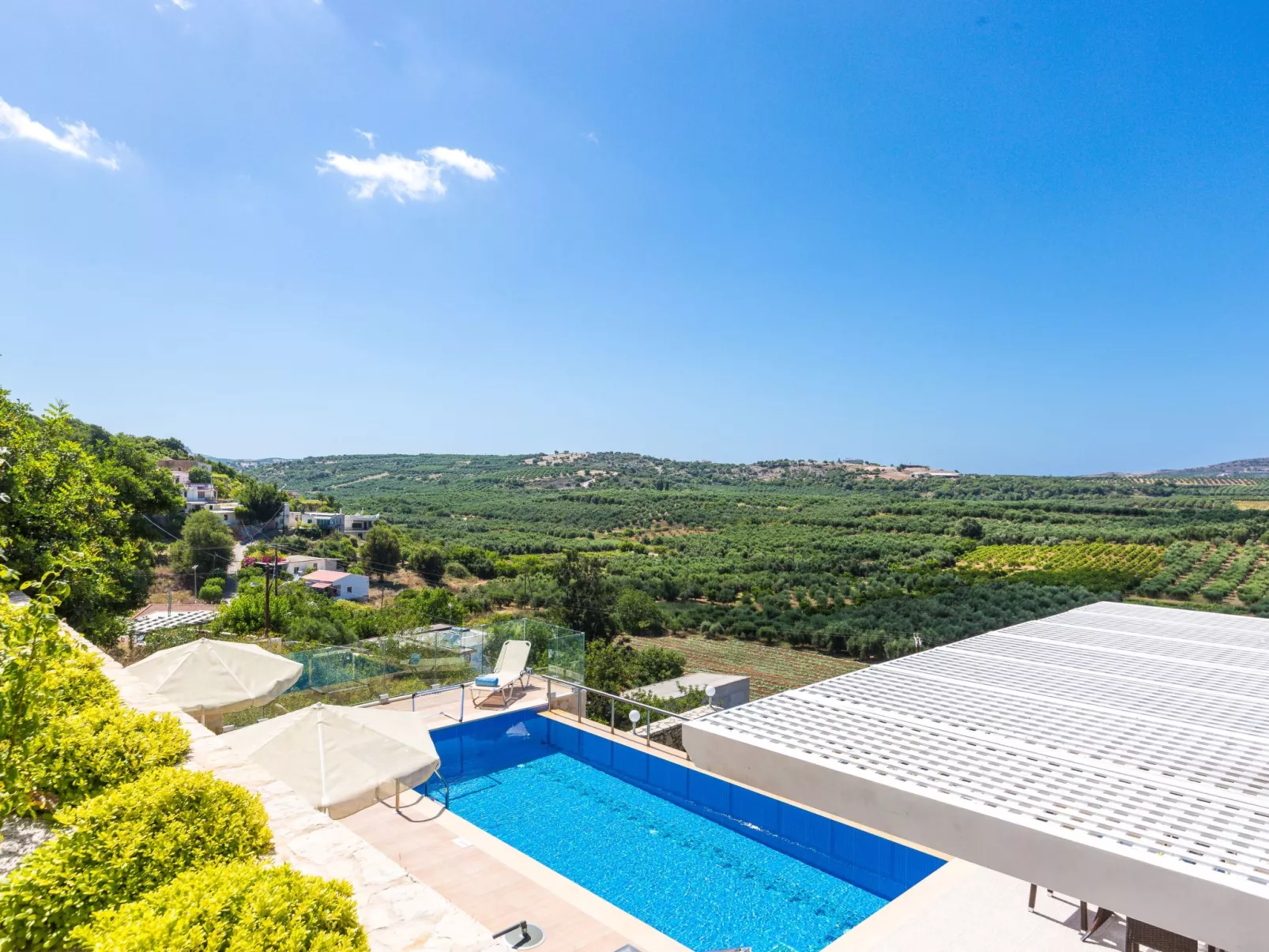 Villa "Kampos" mit eigenem Pool-Buiten