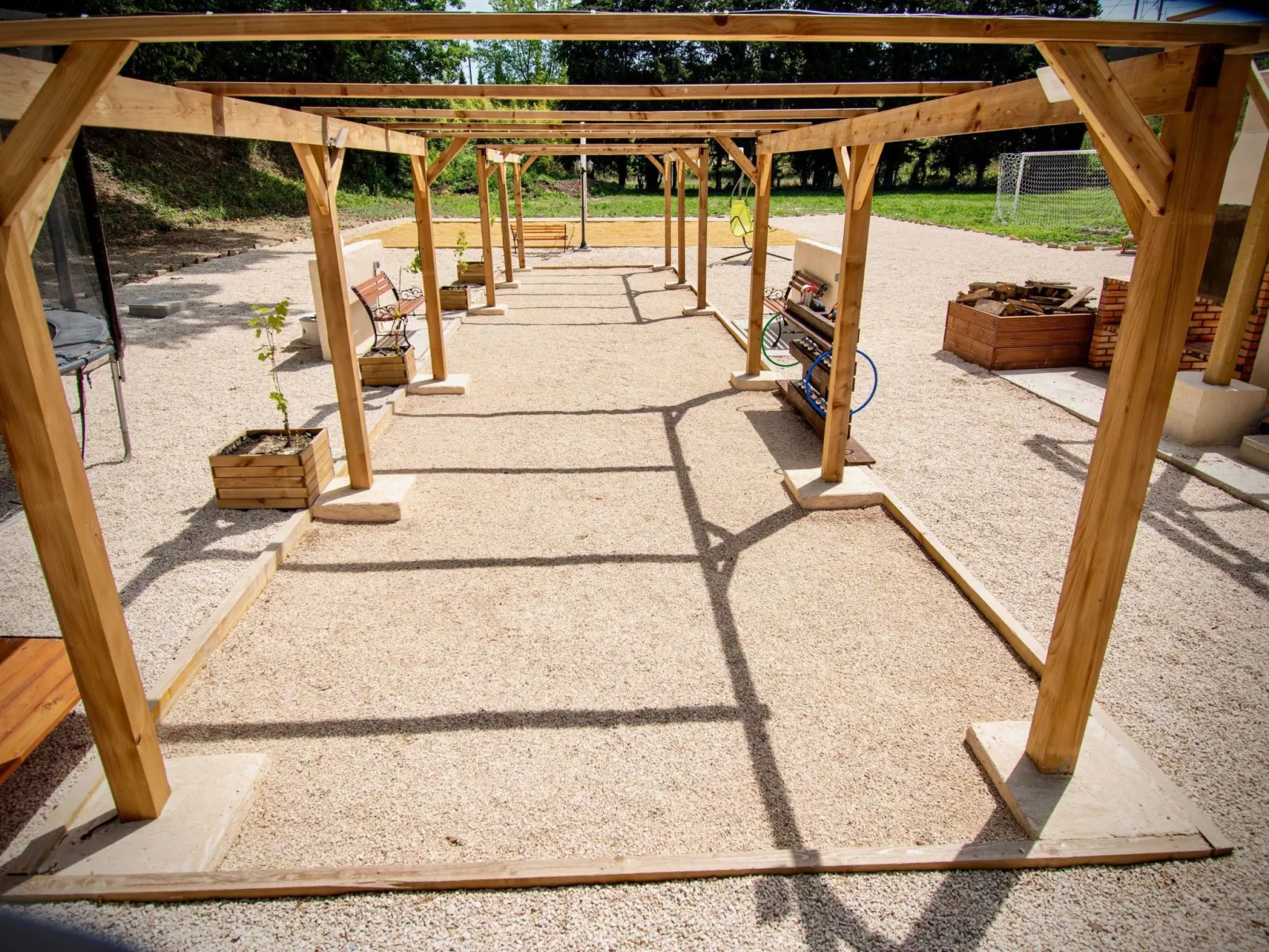 Leonie's Gîte Moulin de Tartay in Avignon-Buiten