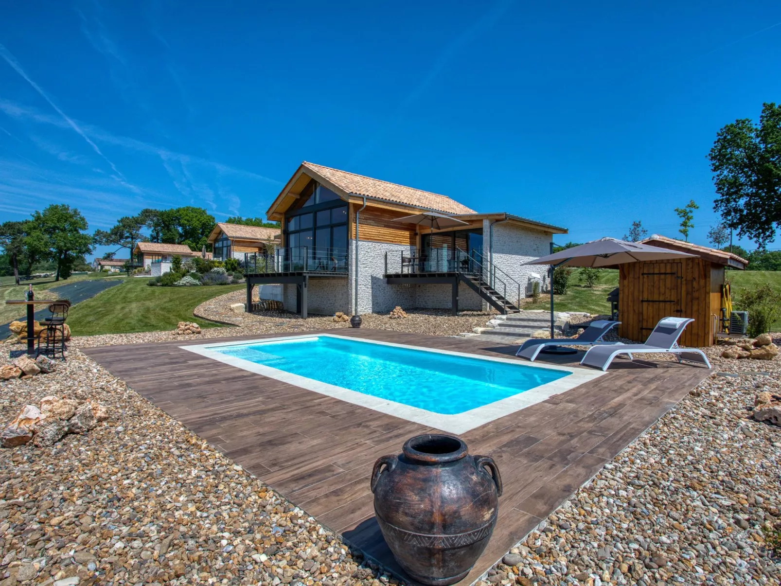 L'Orée du Bois-Buiten