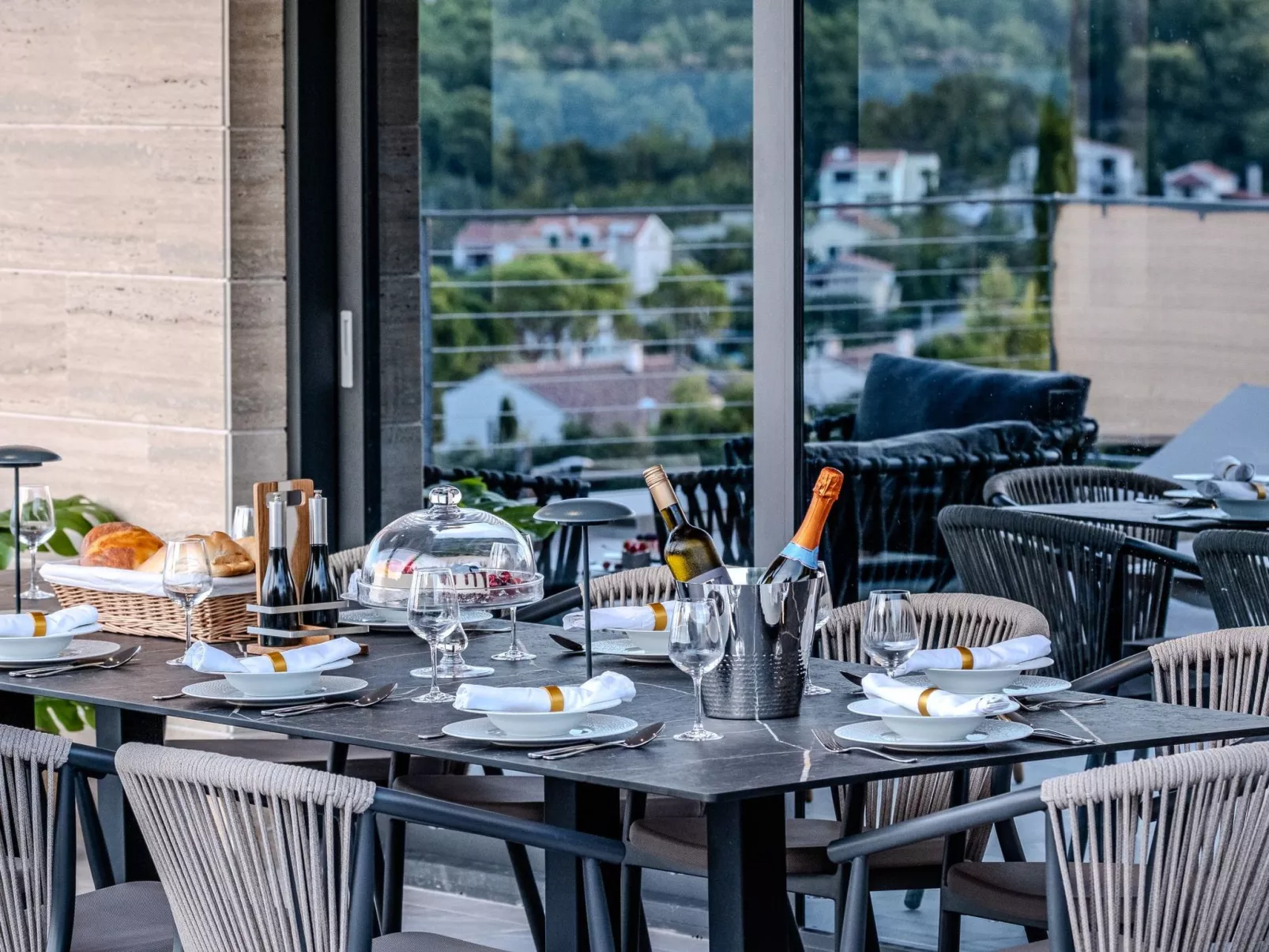 Urlaub Luxusvilla "Villa Supreme Pasman" neu-Binnen