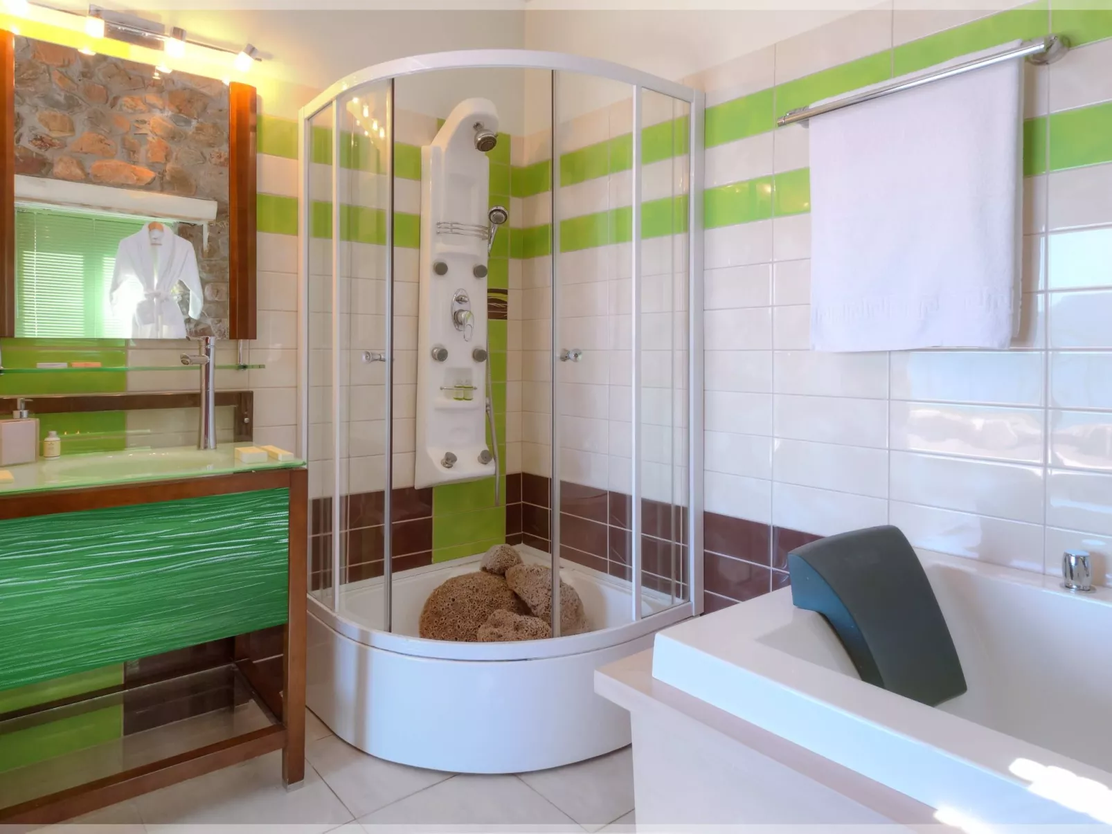 Steinvilla mit Meerblick bei Elafonissi-Binnen