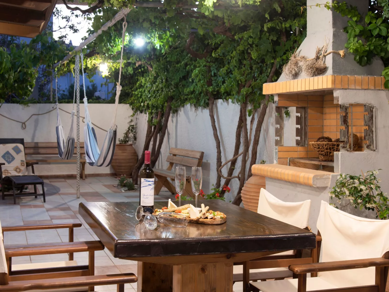 Villa Krevatina mit privatem Pool und großer Veranda-Buiten