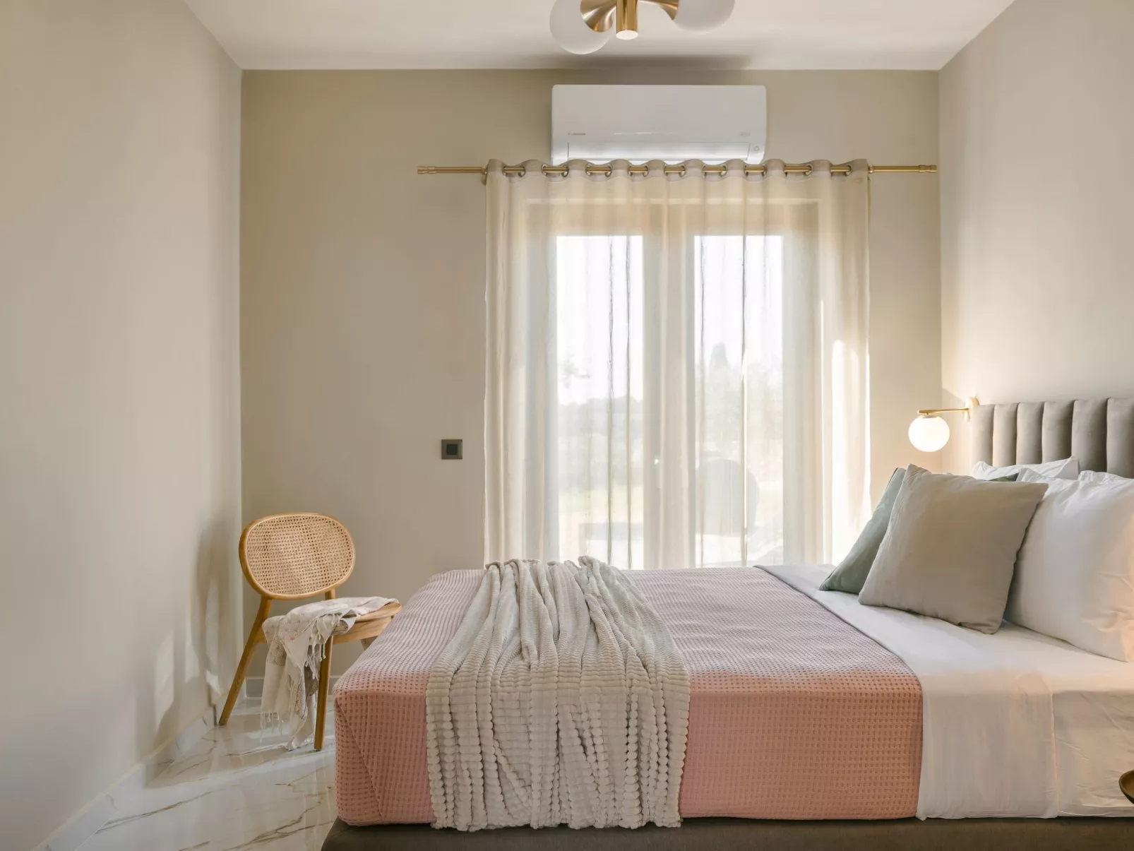 Villa Oro von Agathera-Image-tags.info