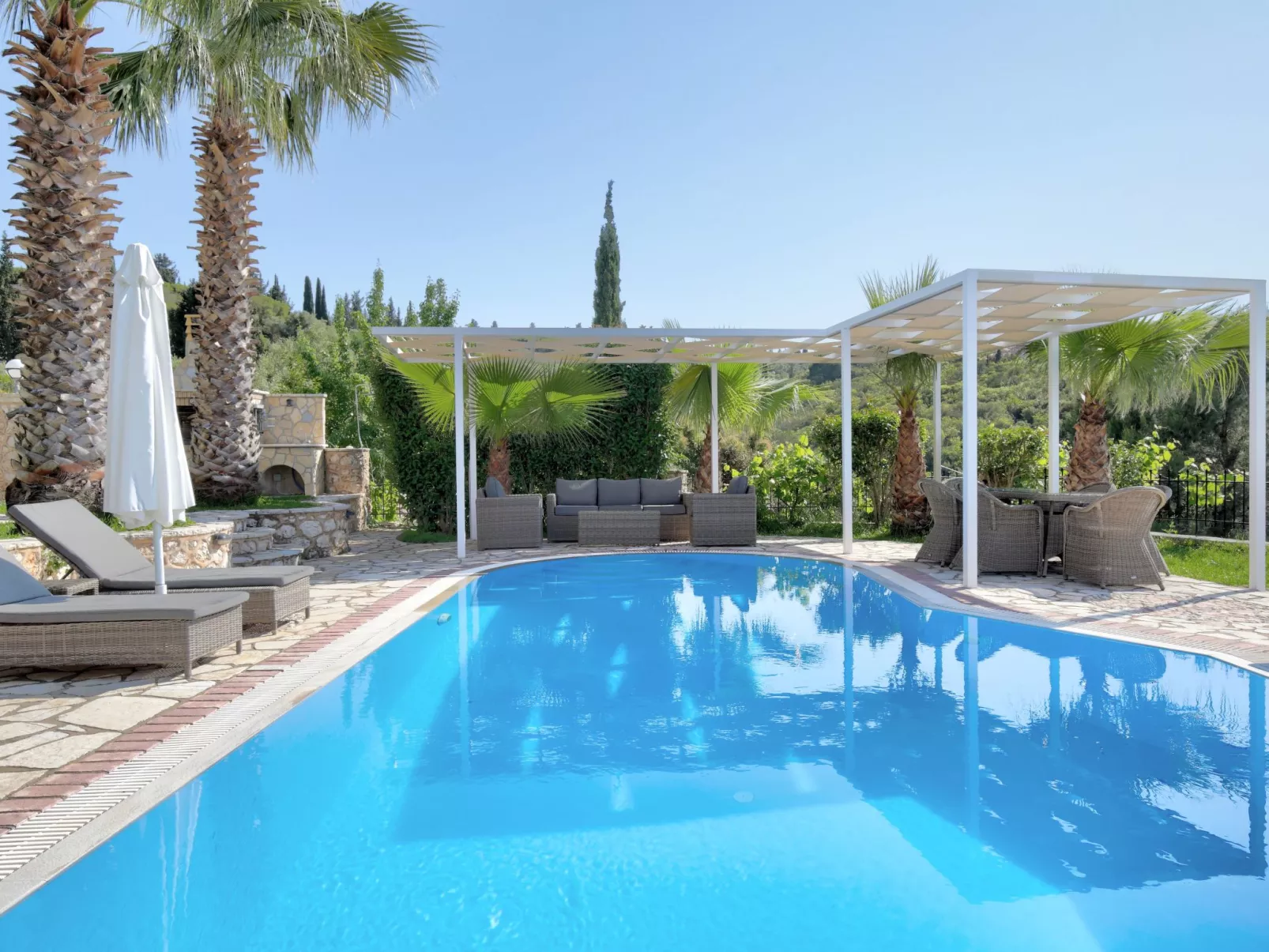 Luxusvillen Thanasis in der Nähe von Kathisma-Binnen