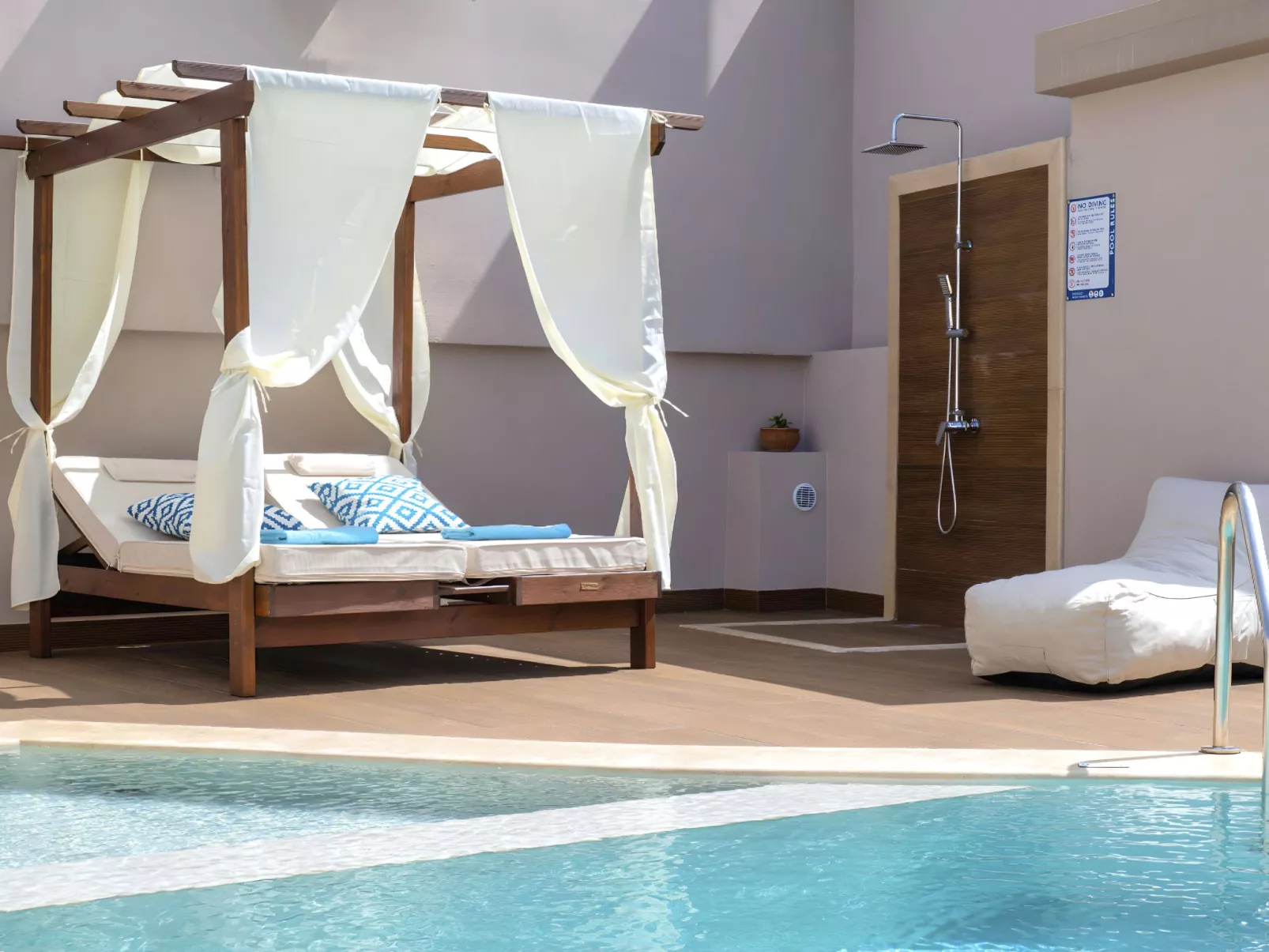 Petralis Luxus Villa Pool Whirlpool-Binnen