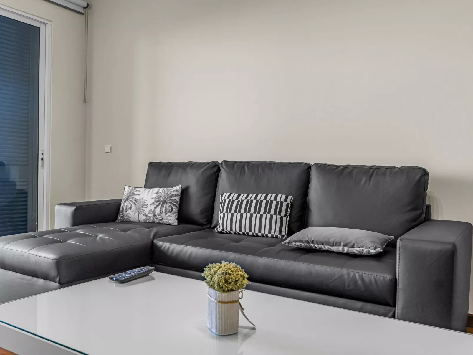 Tulipa Apartment Top-Binnen