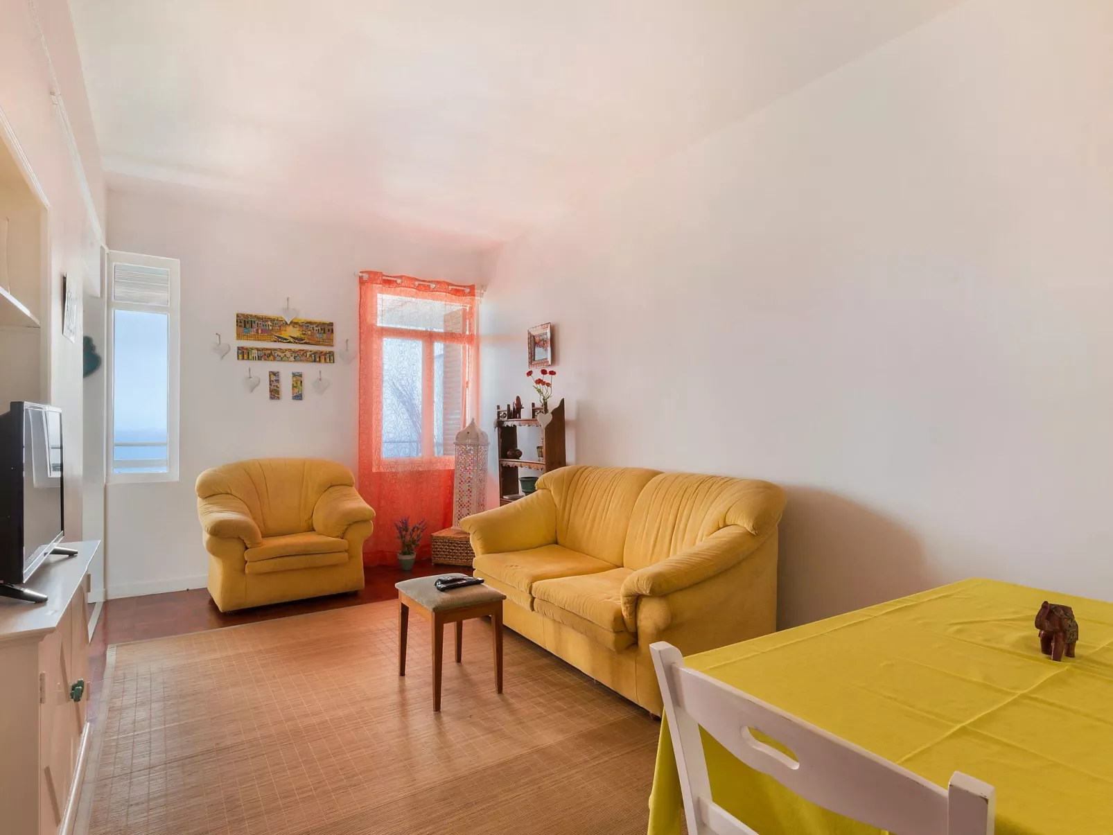 Wohnung mit Balkon und Aussicht in São Martinho - Binnen