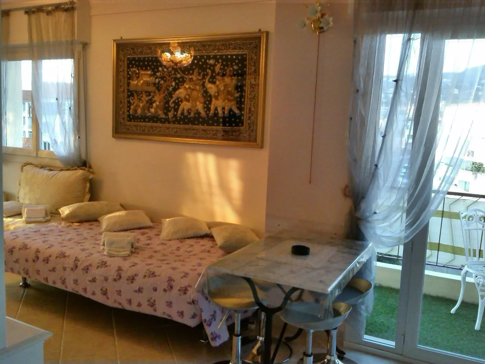 Boite d'Amour Wohnung mit Terrasse und Solarium-Binnen