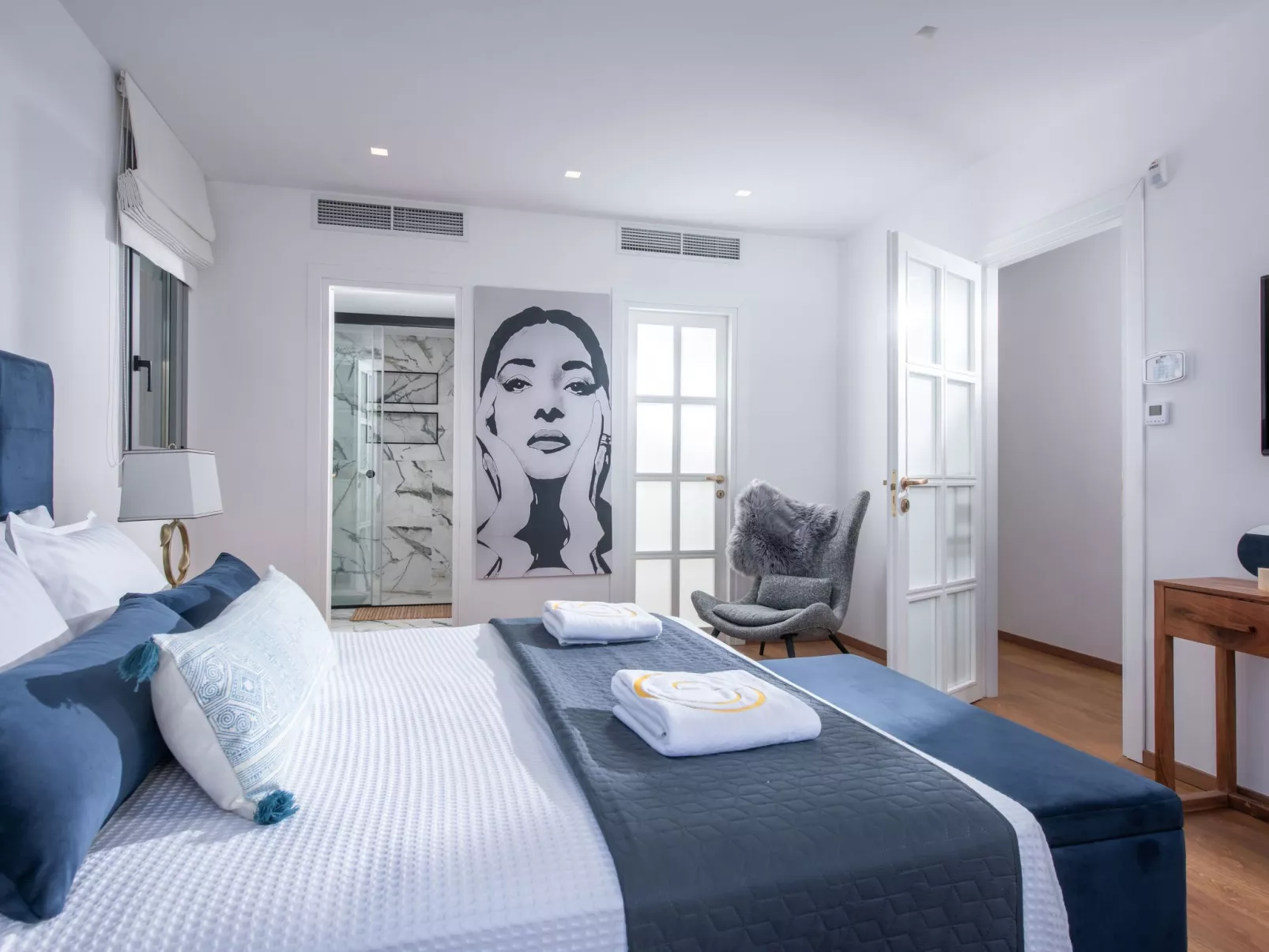 Luxuriös gestaltete Villa mit privatem Pool-Binnen